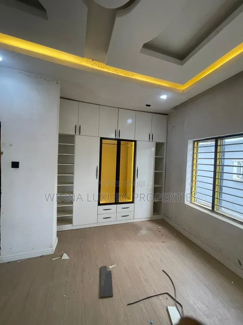4bdrm Duplex in Palm Height Estate, Lugbe District for rent