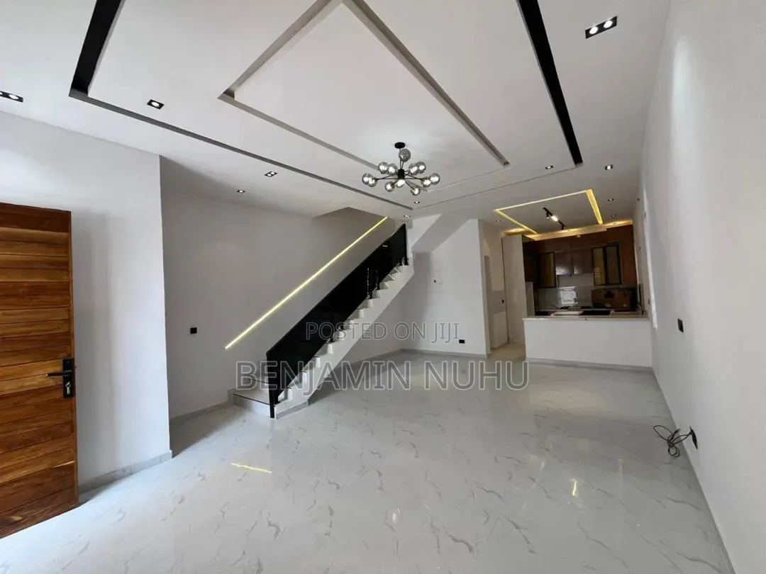 3bdrm Duplex in Happyland Estate, Olokonla for sale