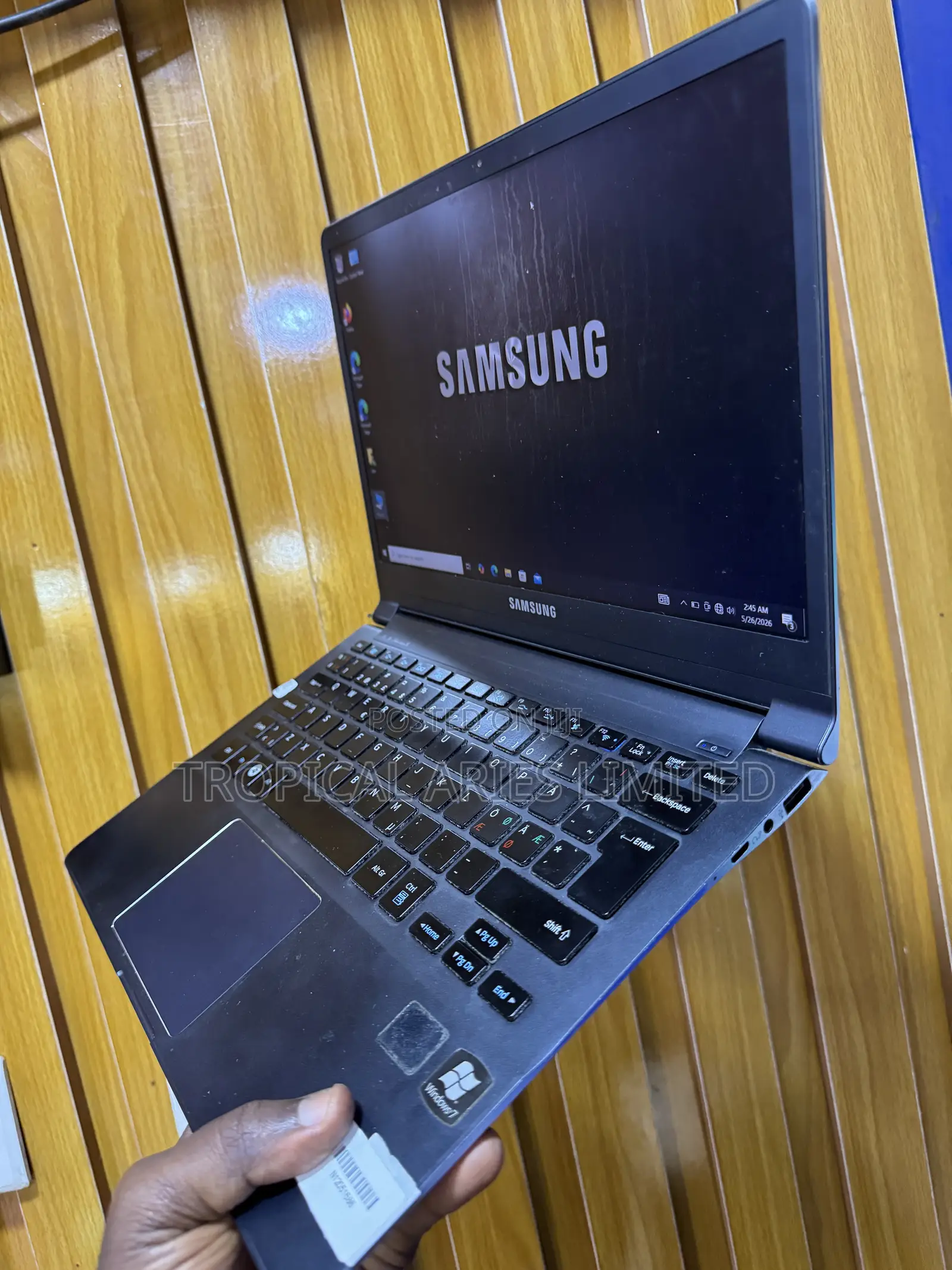 Laptop Samsung 4GB Intel Core i7 SSD 128GB