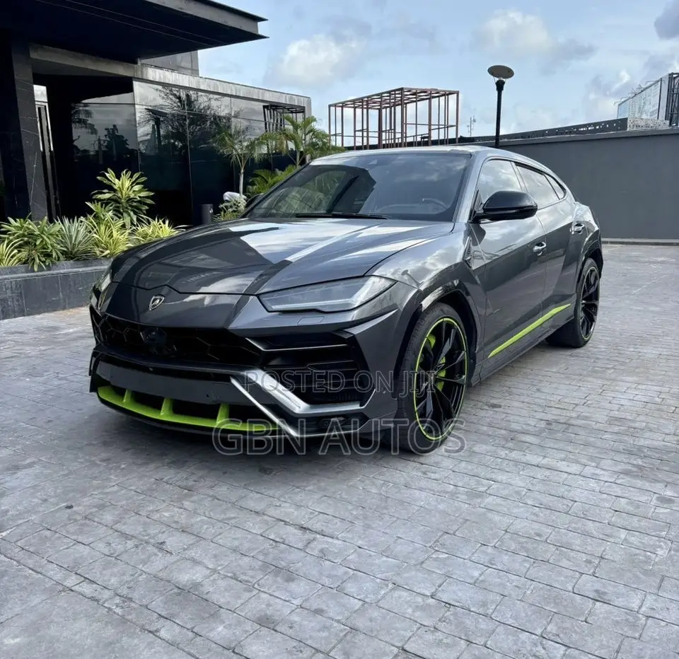 Lamborghini Urus Base 4dr AWD 2020 Gray