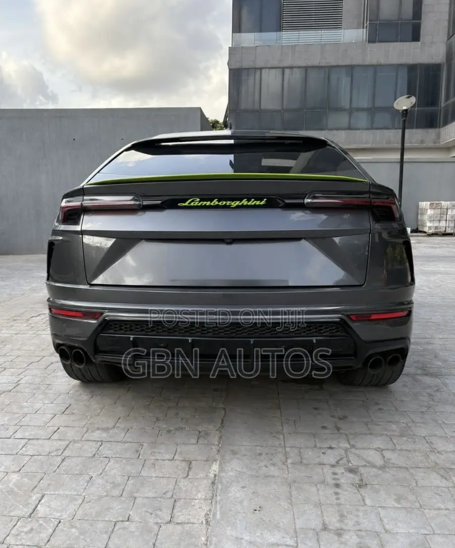 Lamborghini Urus Base 4dr AWD 2020 Gray