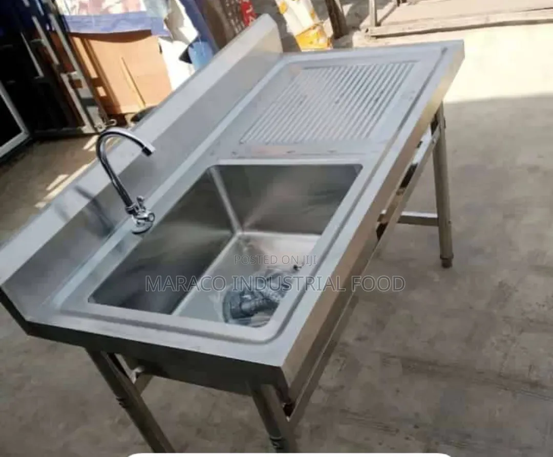 Single Sinck With Side