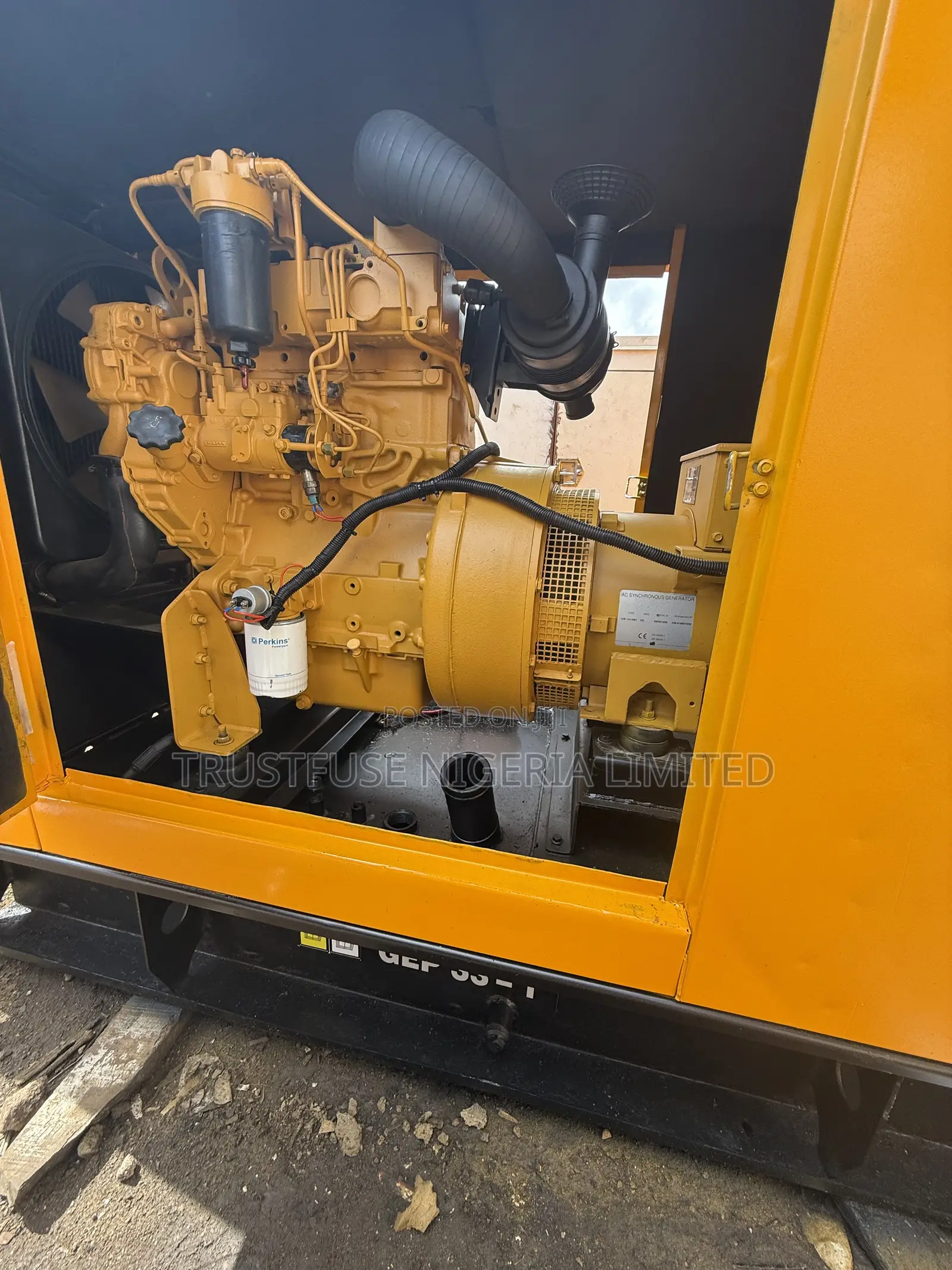 33 Kva Mantrac Caterpillar Soundproof Generator