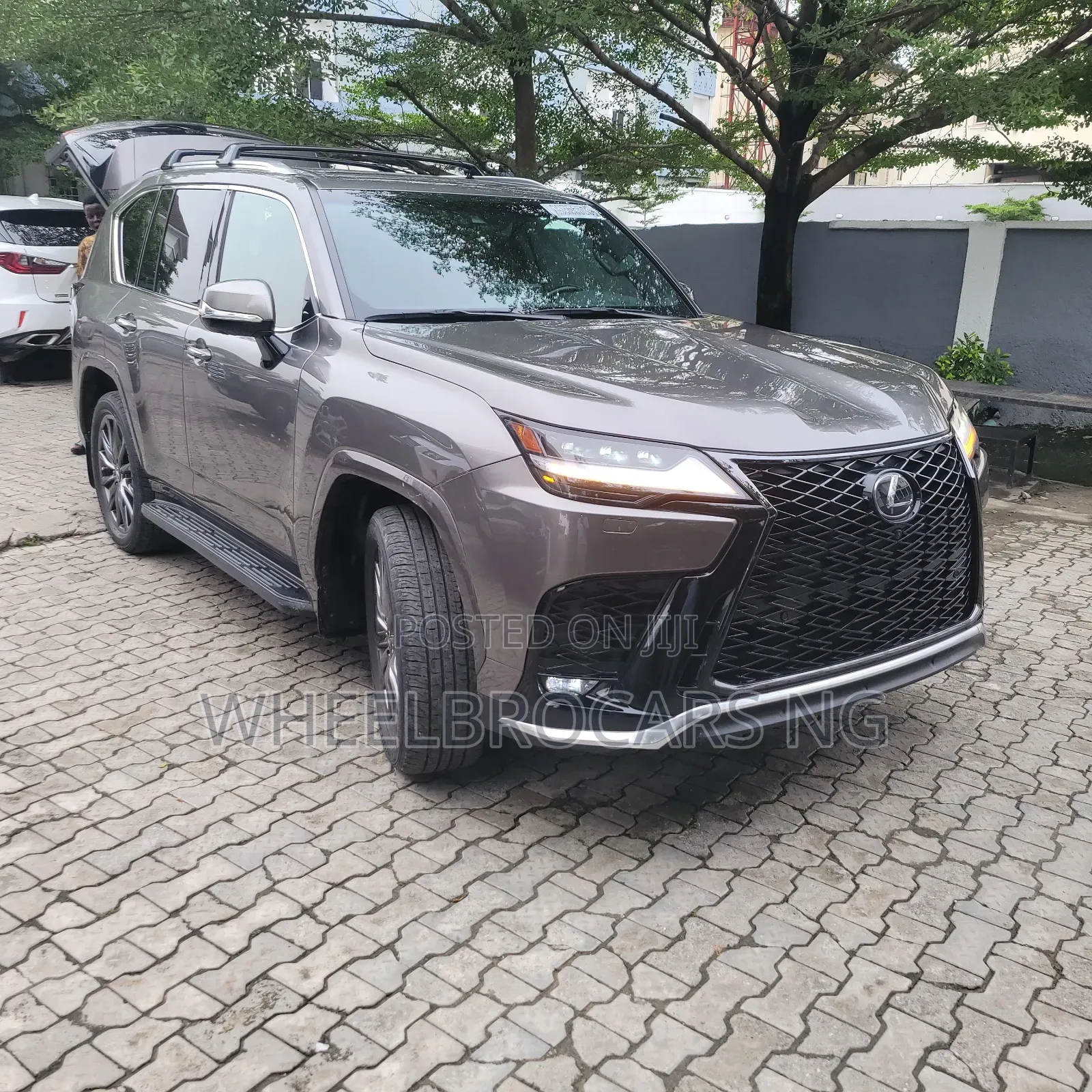 Lexus LX 600 2024 Gray