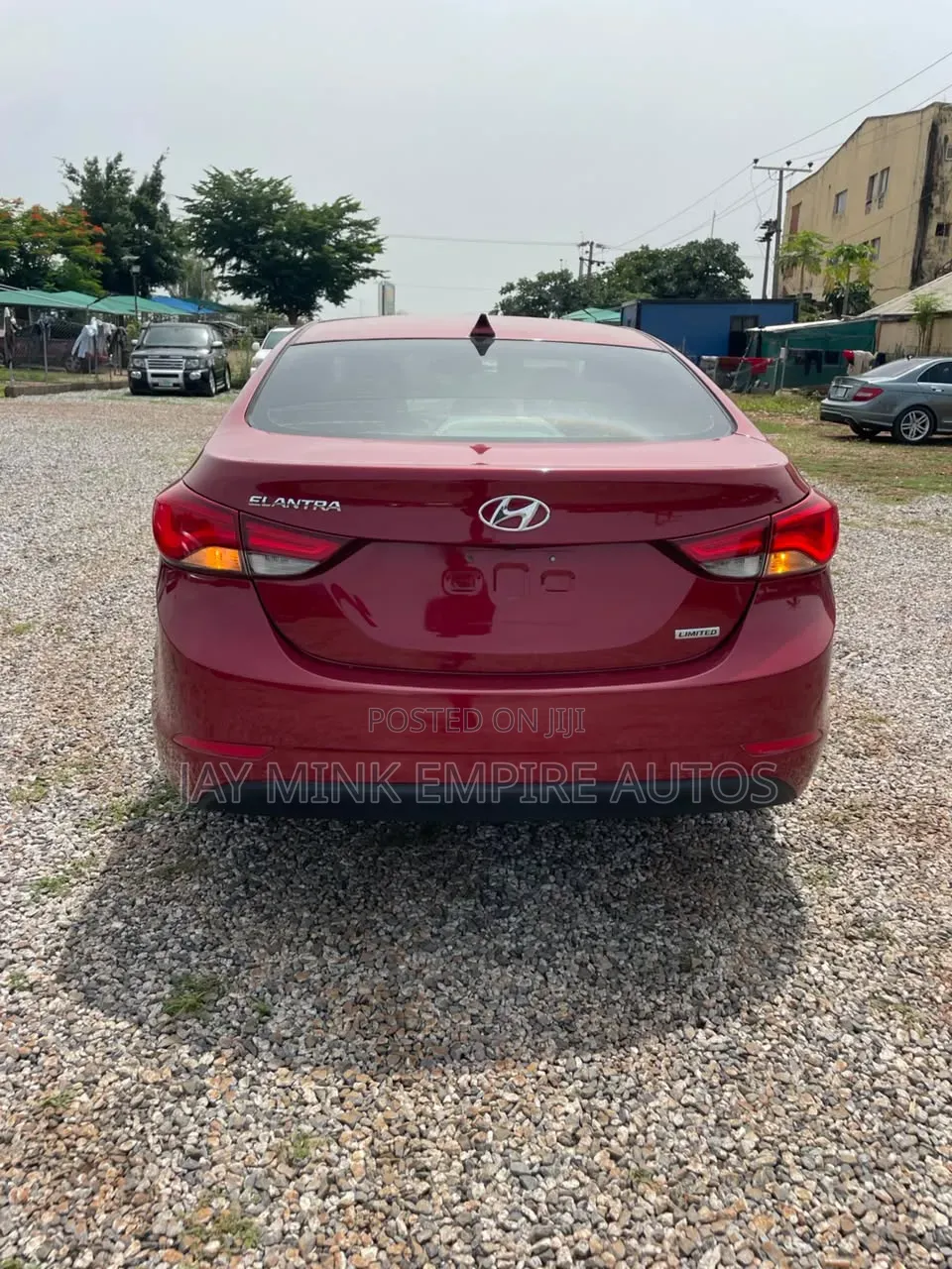 Hyundai Elantra 2016 Red