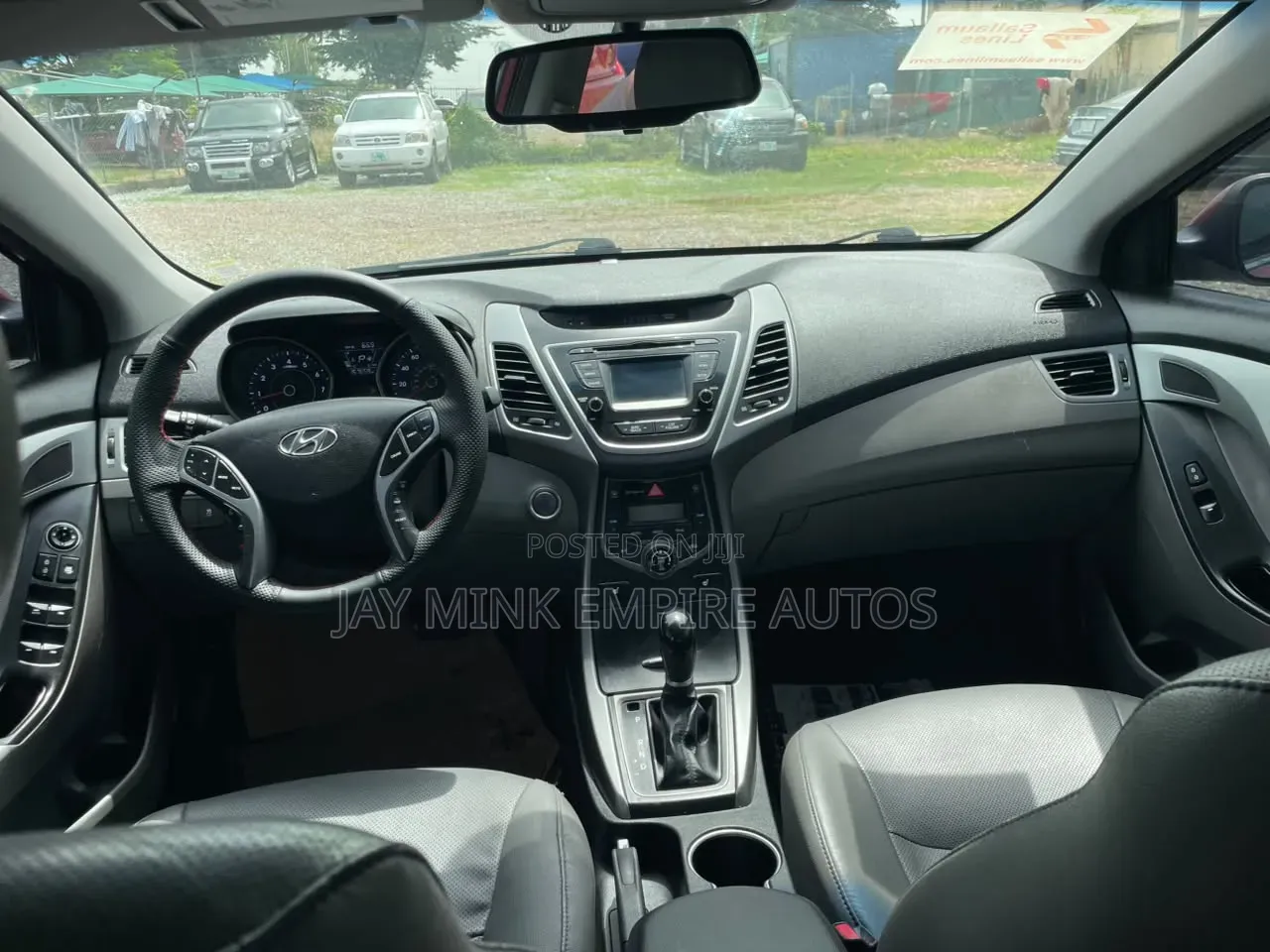 Hyundai Elantra 2016 Red