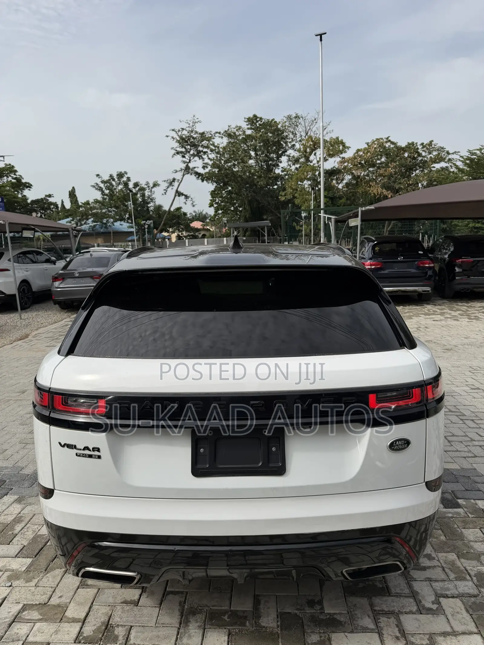 Land Rover Range Rover 3.0L V6 Supercharged 2019 White
