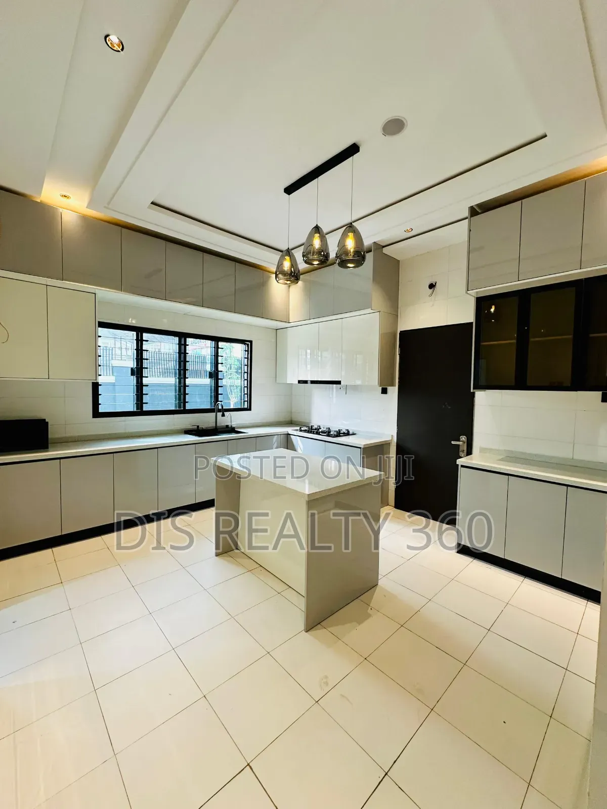 4bdrm Duplex in Sunnyvale Estate, Galadimawa for sale