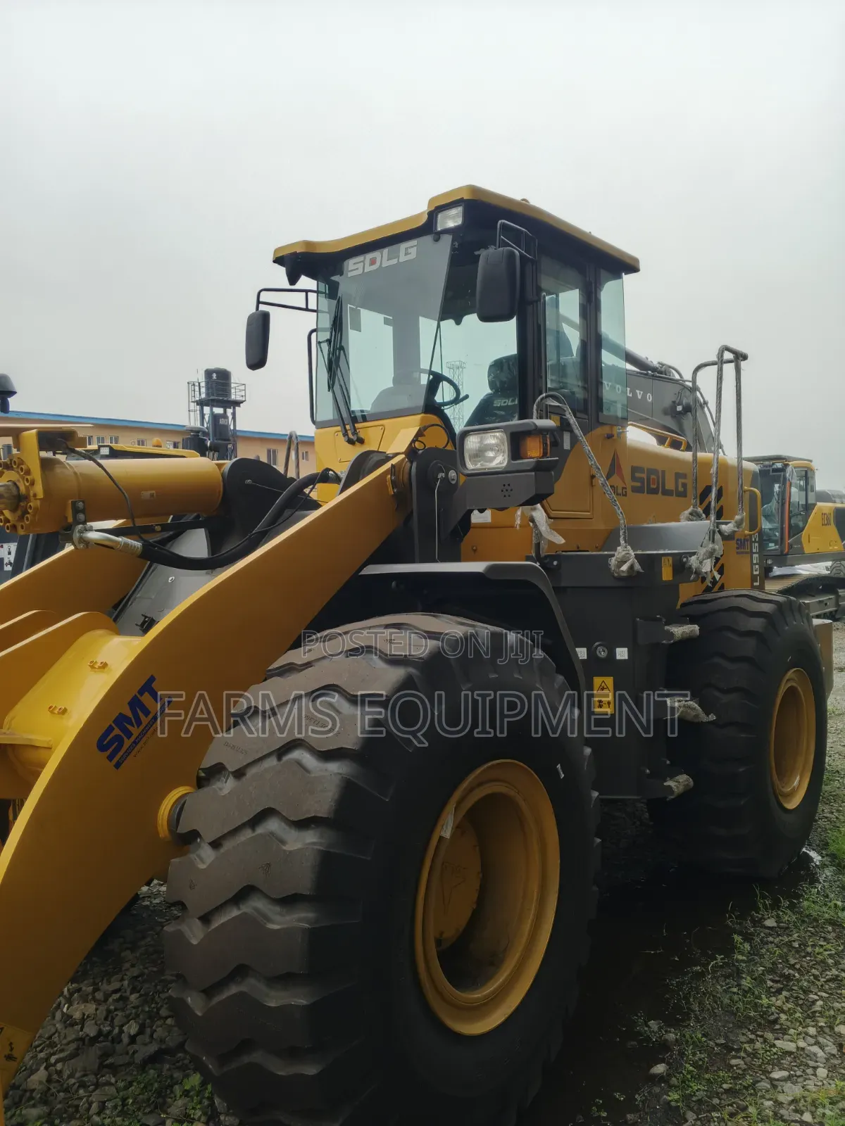 SDLG Wheel Loader (Payloader)