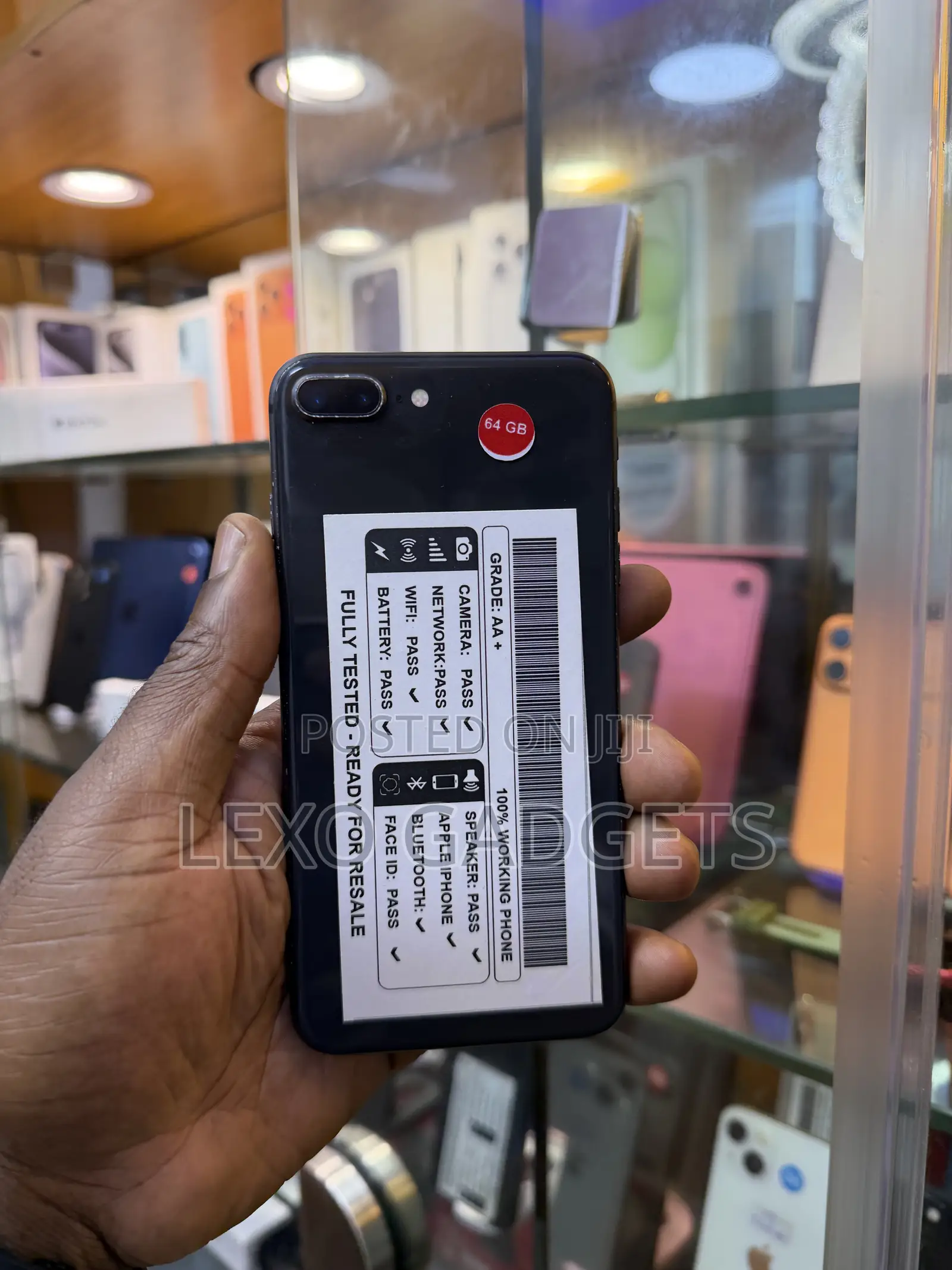 Apple iPhone 8 Plus 64 GB Black