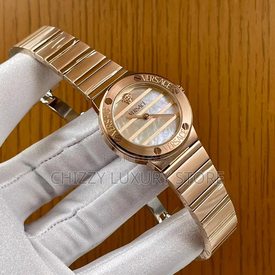 Versace Quality Luxury Ladies Chain Strap Wristwatch