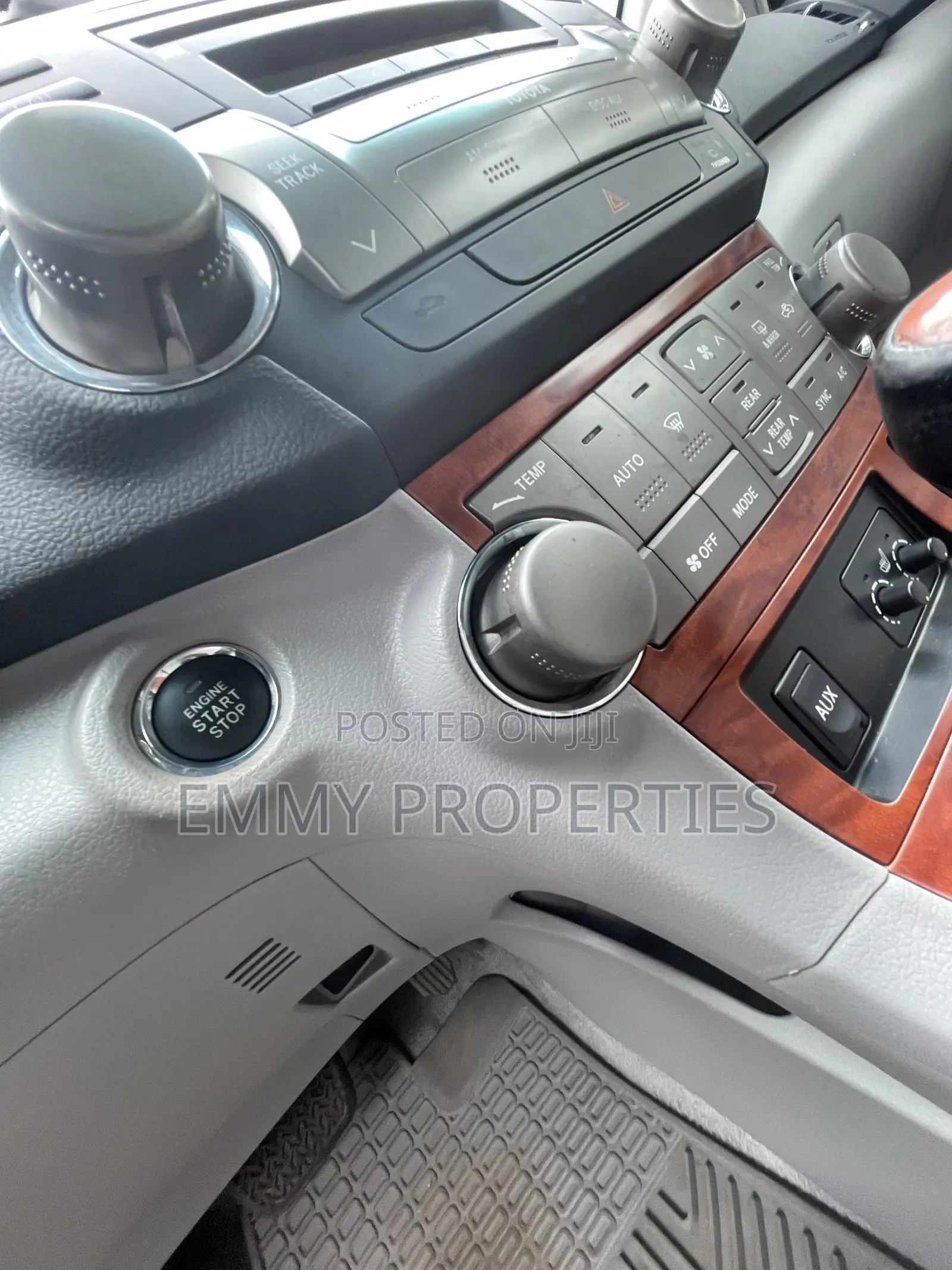 Toyota Highlander Sport 2010 Silver