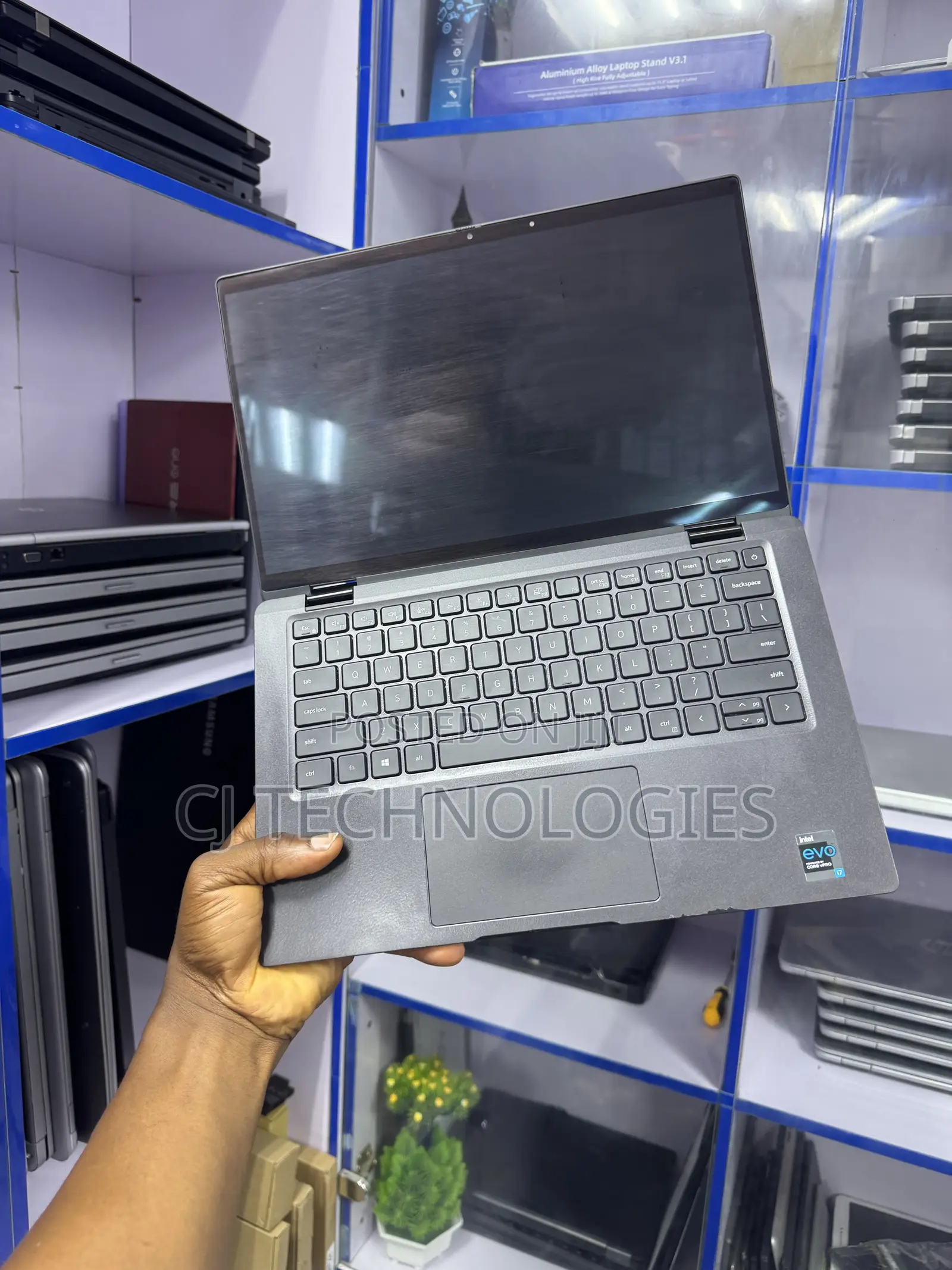 Laptop Dell Latitude 7420 16GB Intel Core i7 SSD 512GB