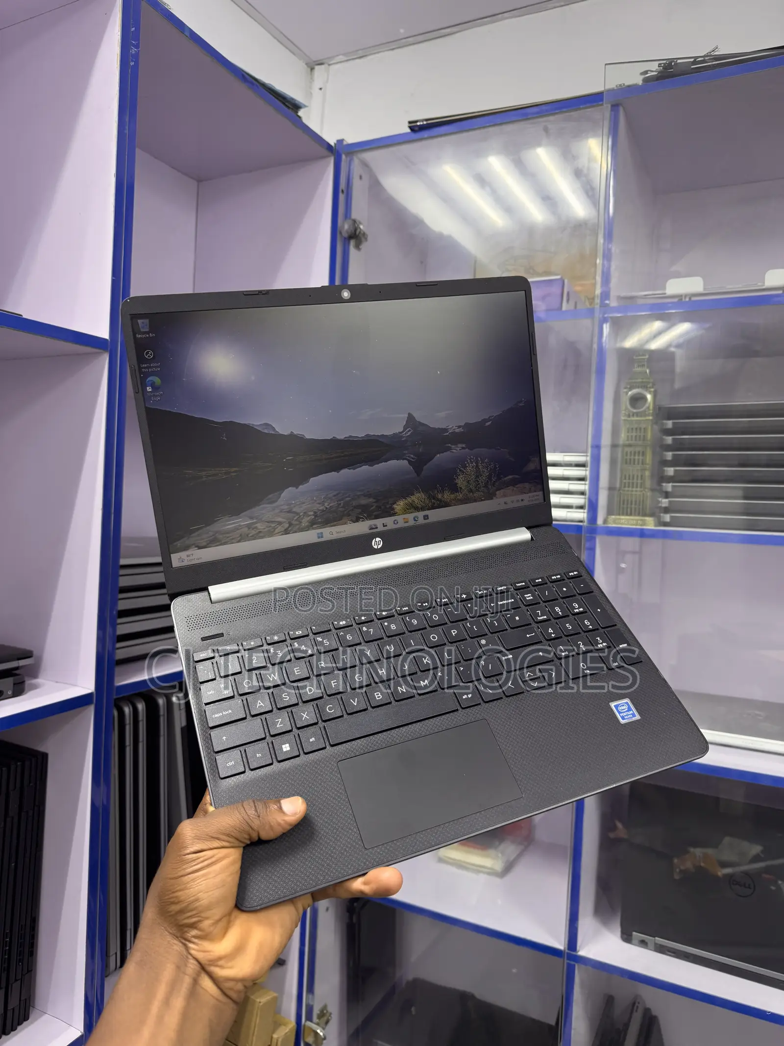 Laptop HP 250 G10 4GB Intel Pentium SSD 128GB
