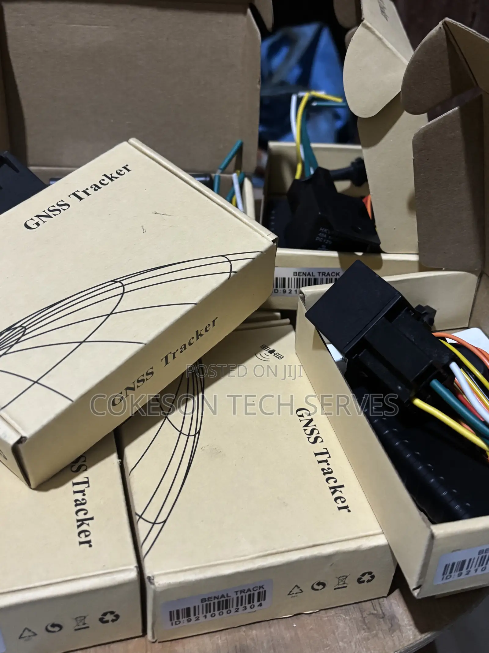 Automobile GPS Tracker