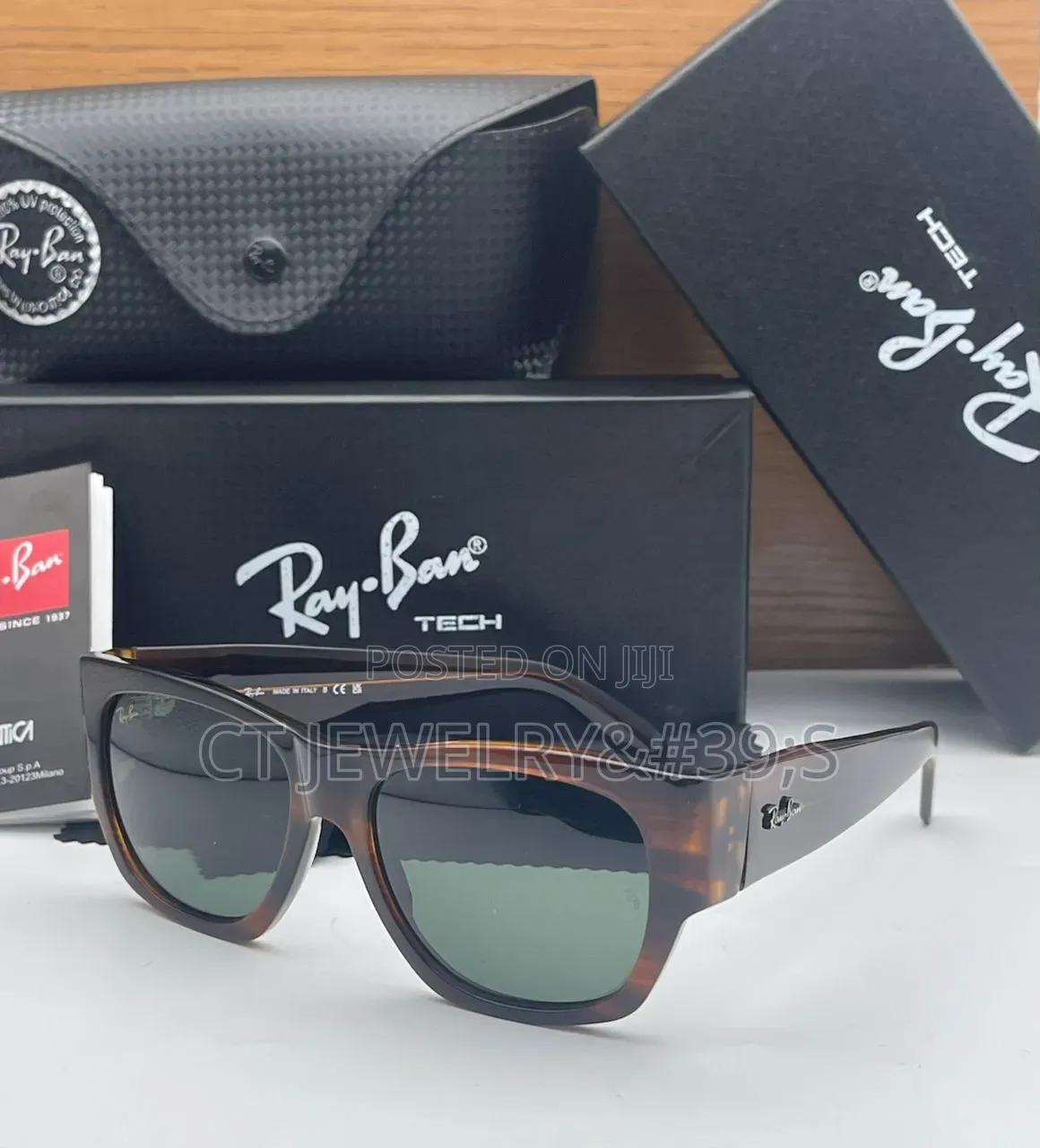Timeless Design Meets Premium Quality Ray-Ban Classic Black Frame