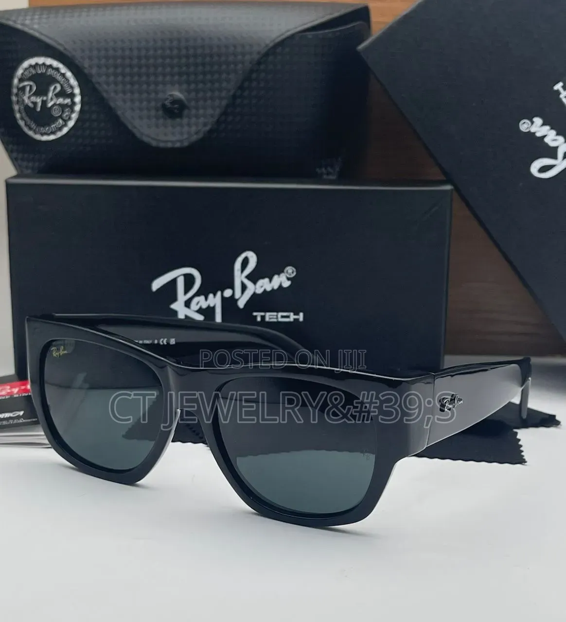 Timeless Design Meets Premium Quality Ray-Ban Classic Black Frame
