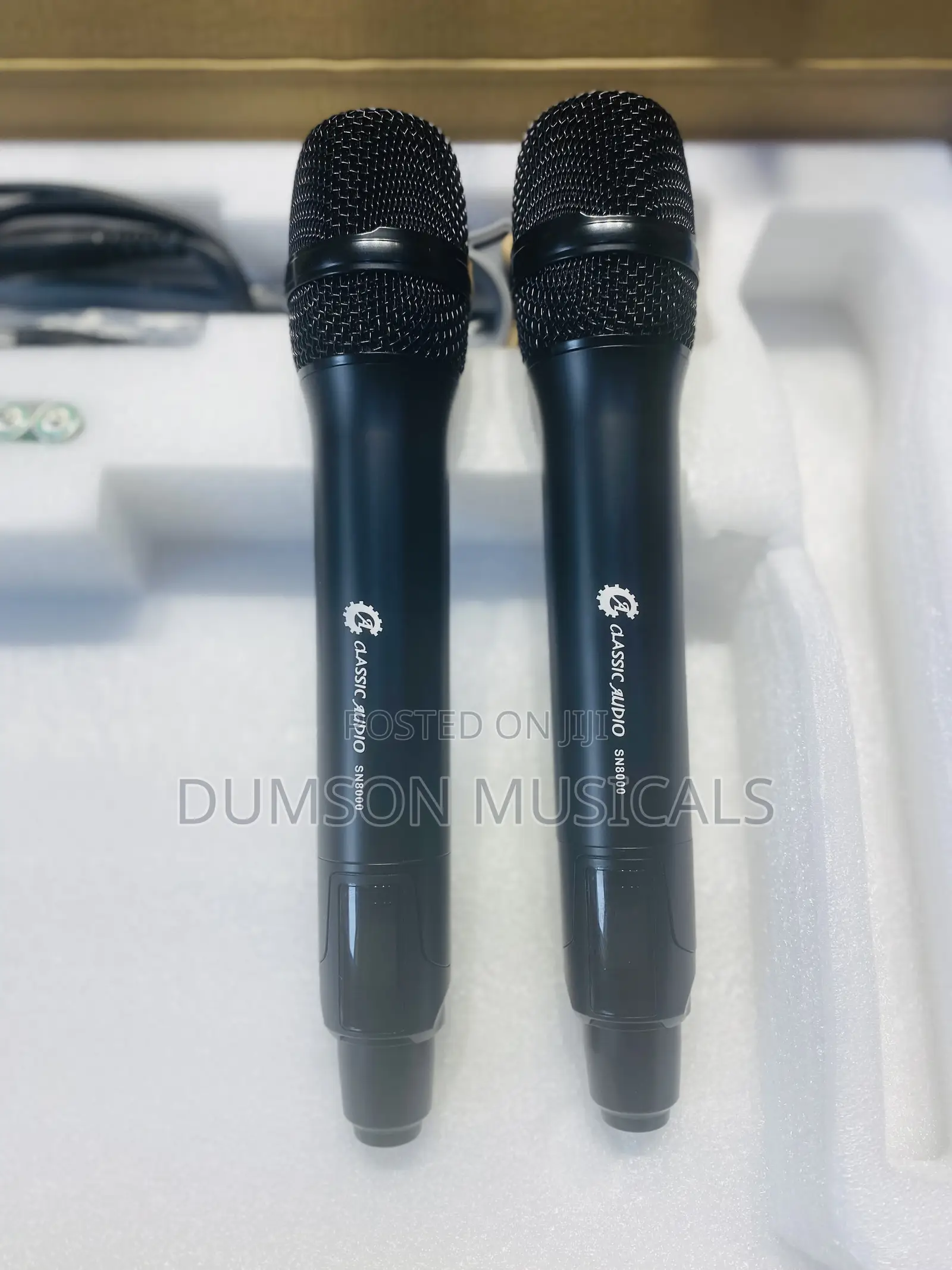Classic Audio Sn8000 Professional Wireless Microphone System