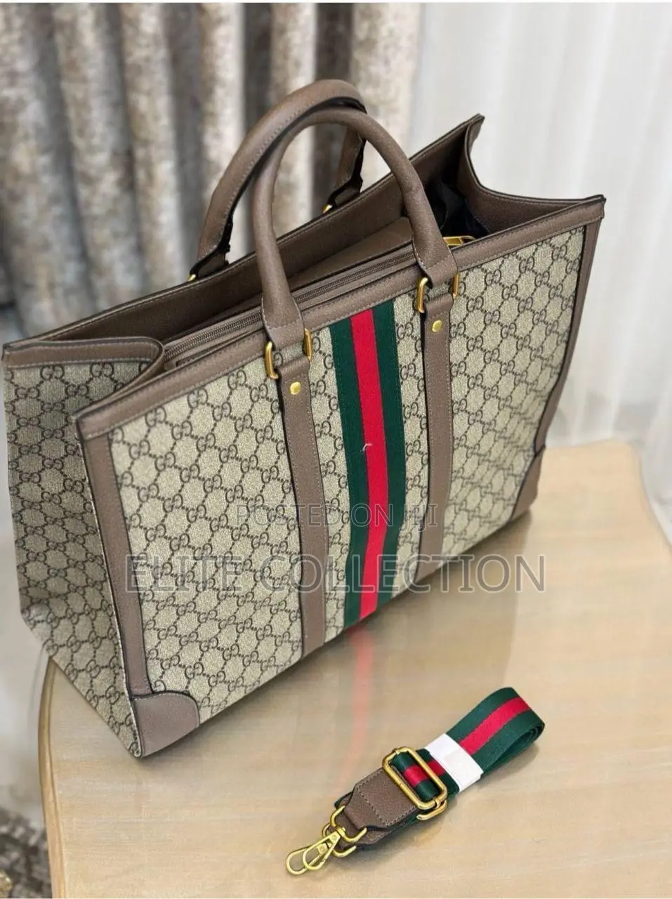 Gucci Ophidia Quality:- Luxury Gender:-Female Bag Size:- Big