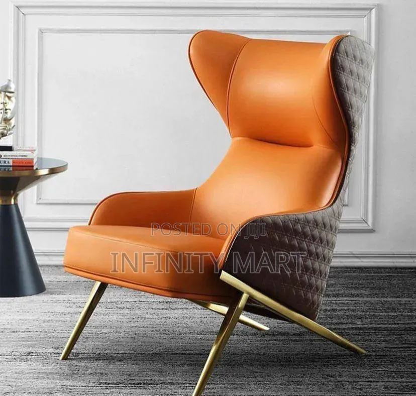 Grand Single Arm Chair With High Back