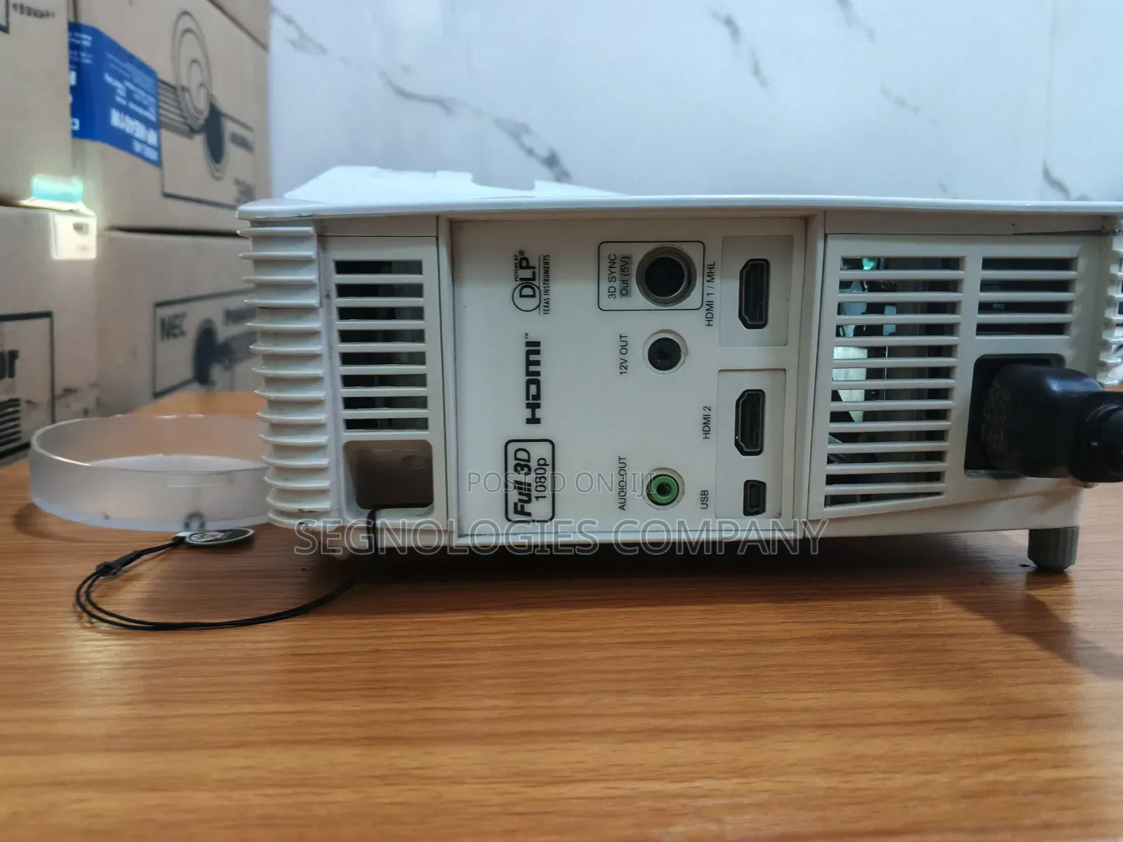 Optoma Eh200st 3000 Lumens Full Hd 3d Ready Short Throw DLP Projector