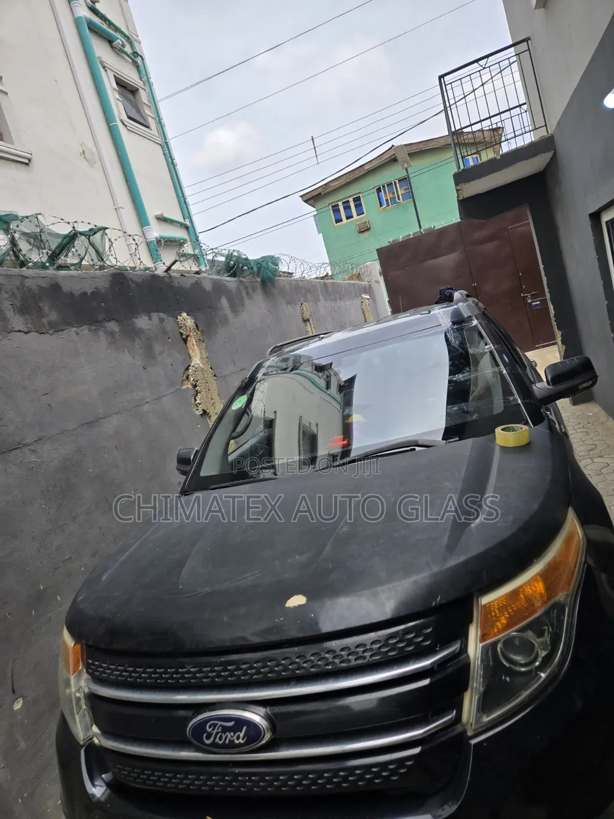 Ford Explorer 2014 Windscreen Glass Available Installed at Chimatex