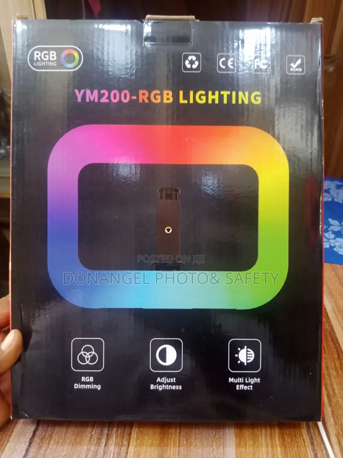 Ym-200 RGB Light