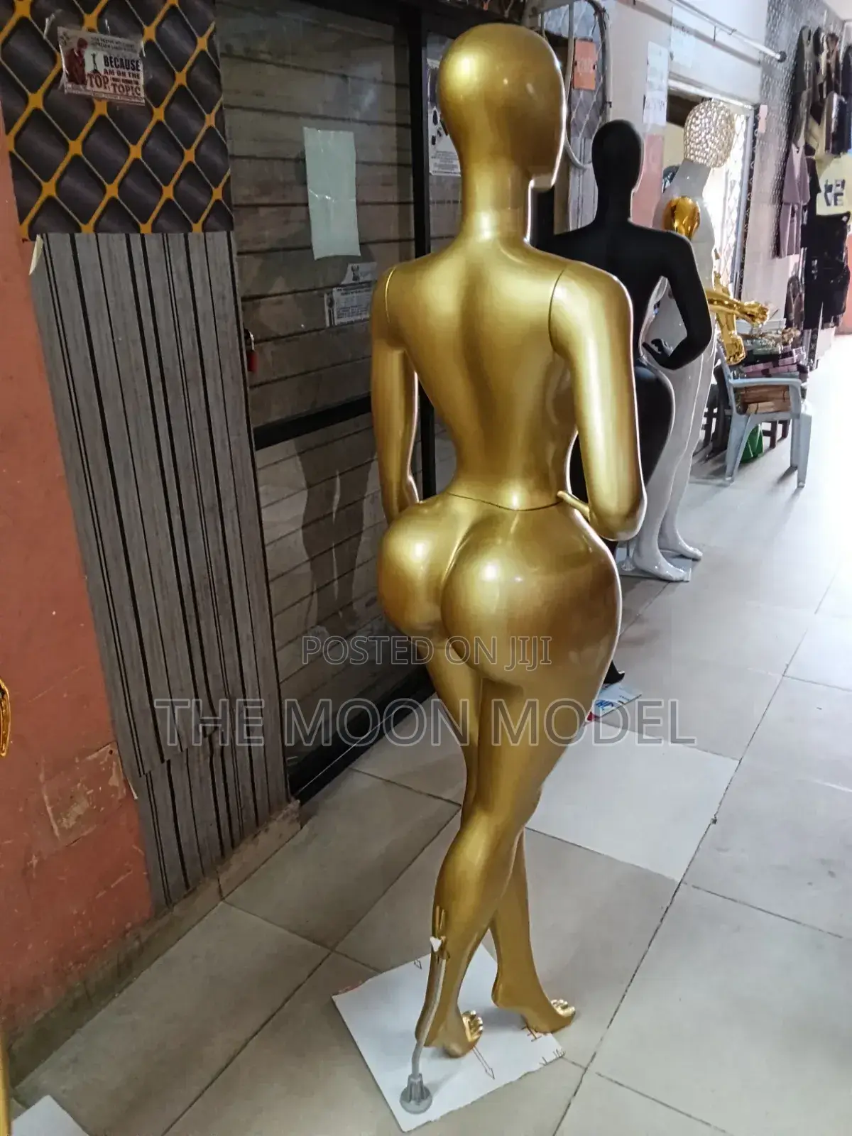 Gold Rebecca BBL Mannequin