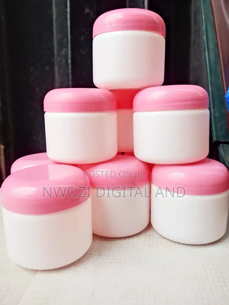 Vaseline Jar Local