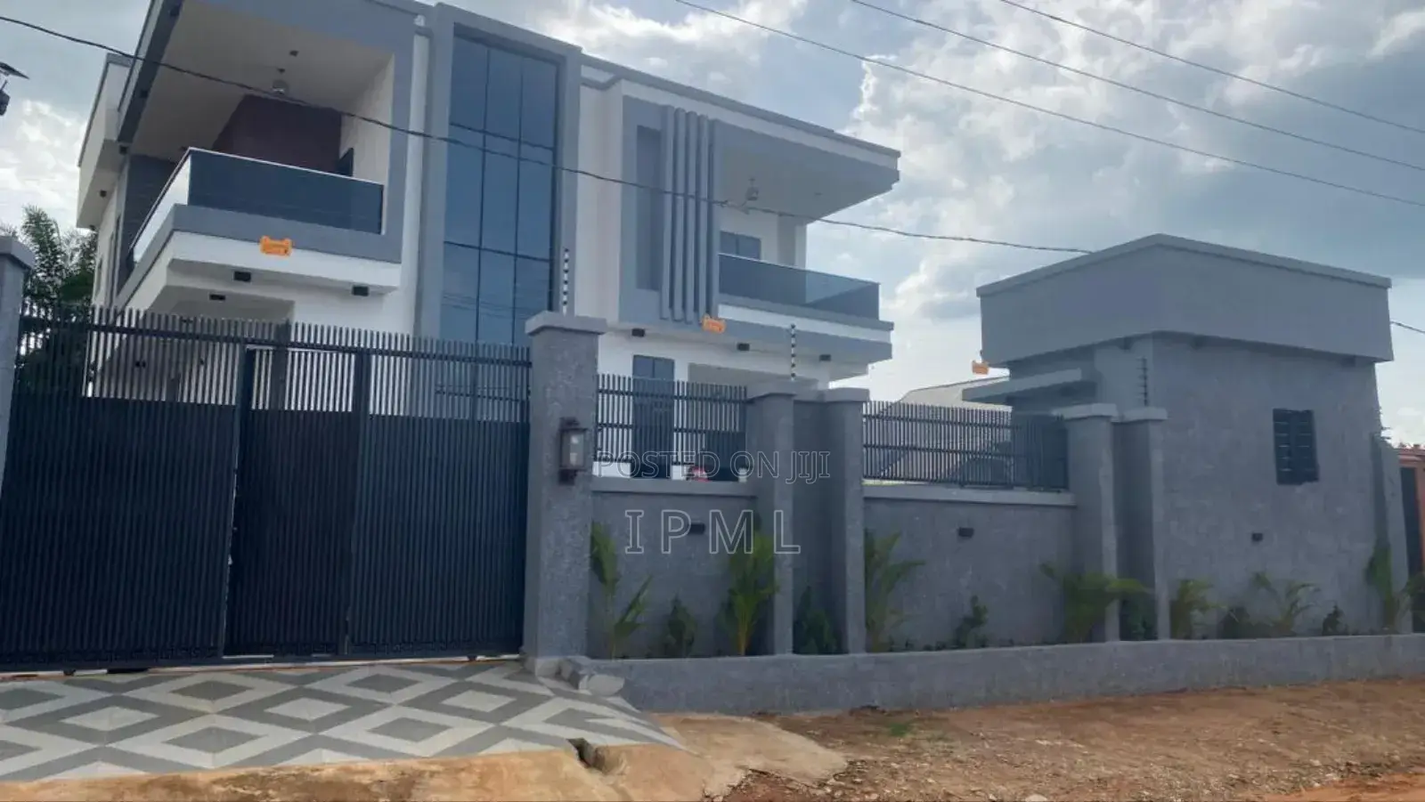 Furnished 5bdrm Duplex in Awka for sale