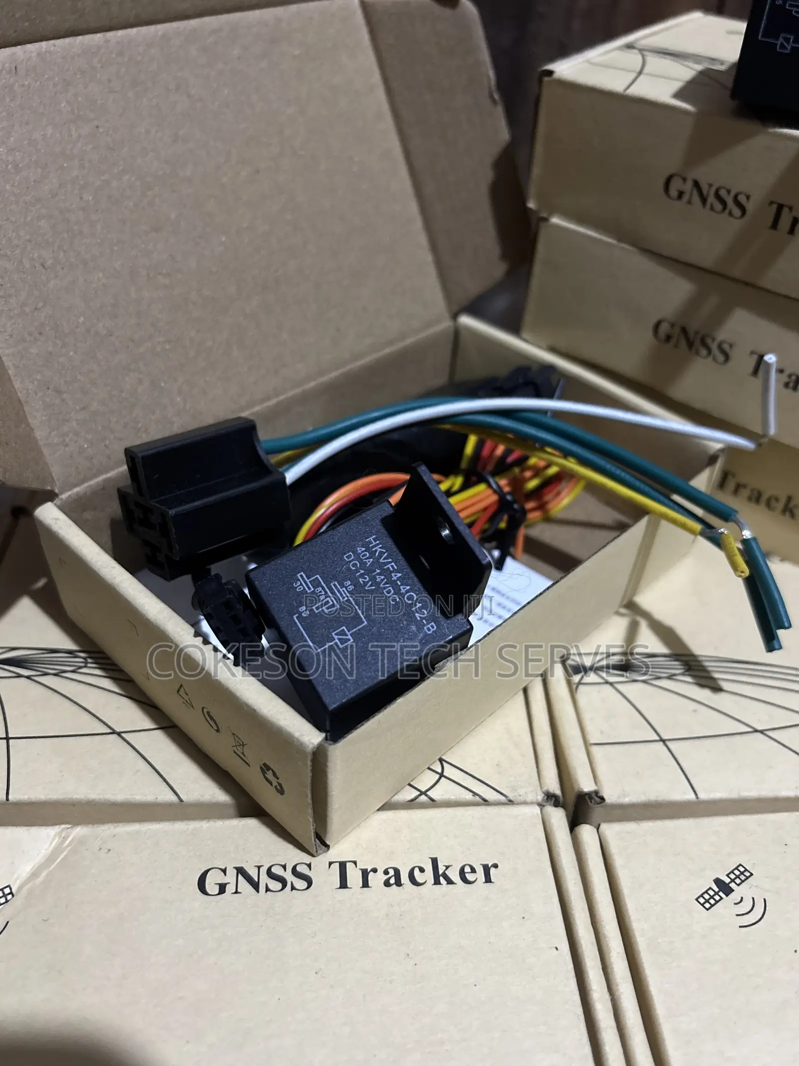 Modern GPS Tracker