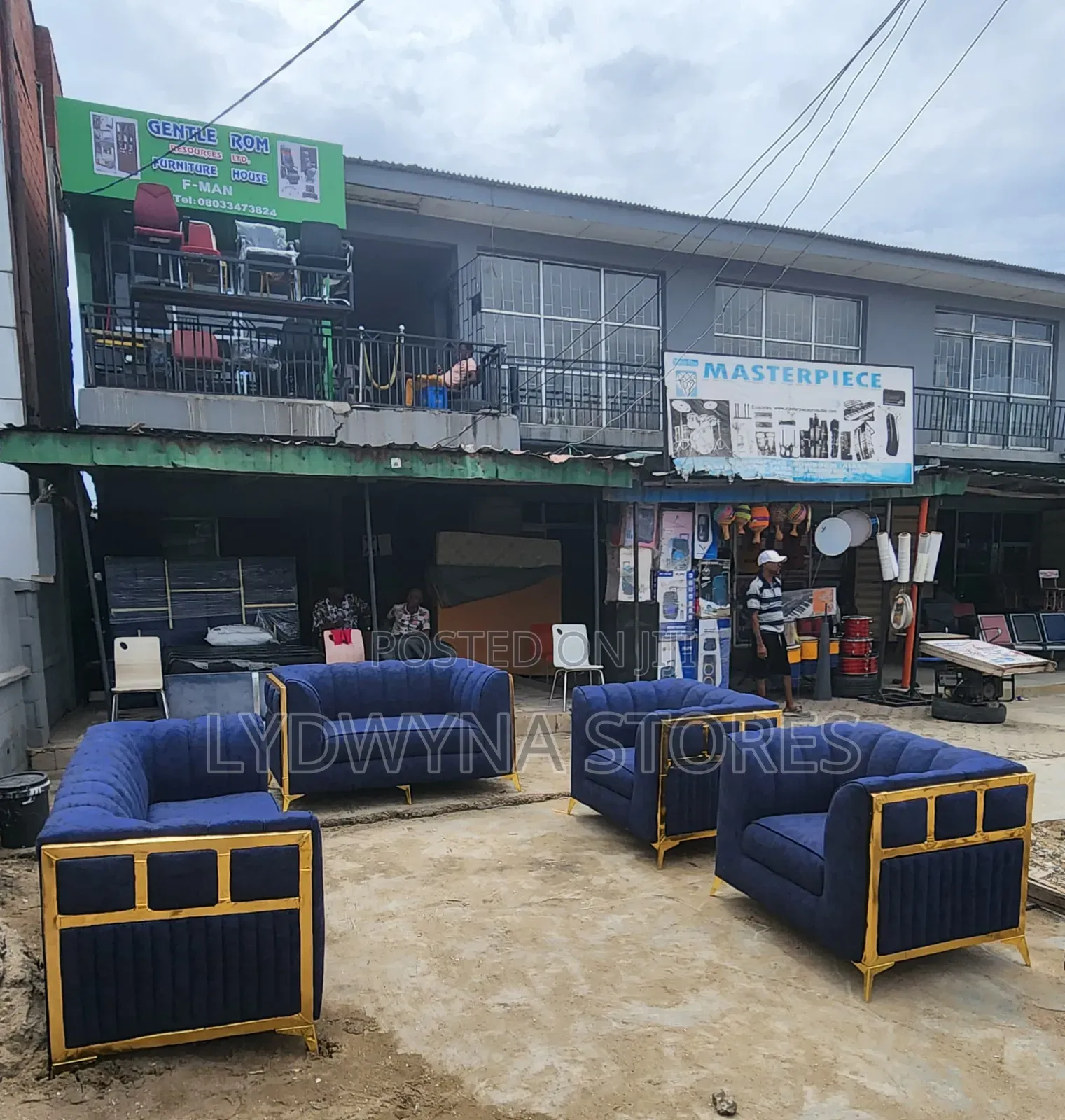 Super Strong Lovely Quality 7 Seaters Padded Sofas