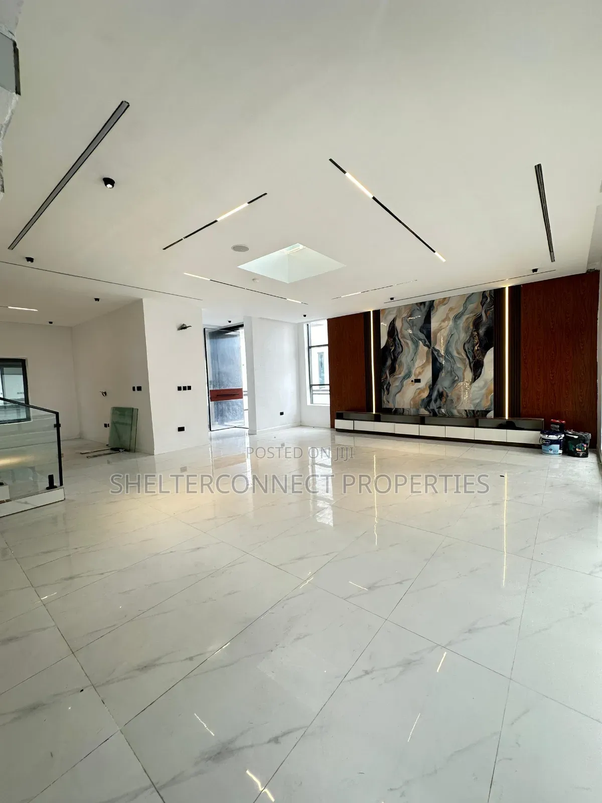 5bdrm Duplex in Lekki Expressway for sale