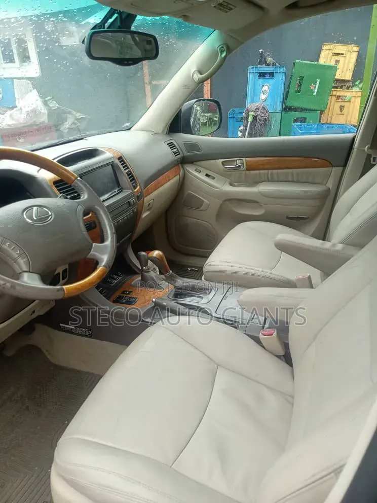 Lexus GX 470 Sport Utility 2005 Black