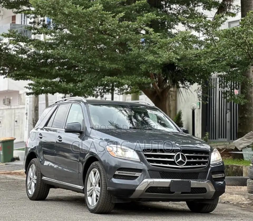 Mercedes-Benz M Class 2013 Gray