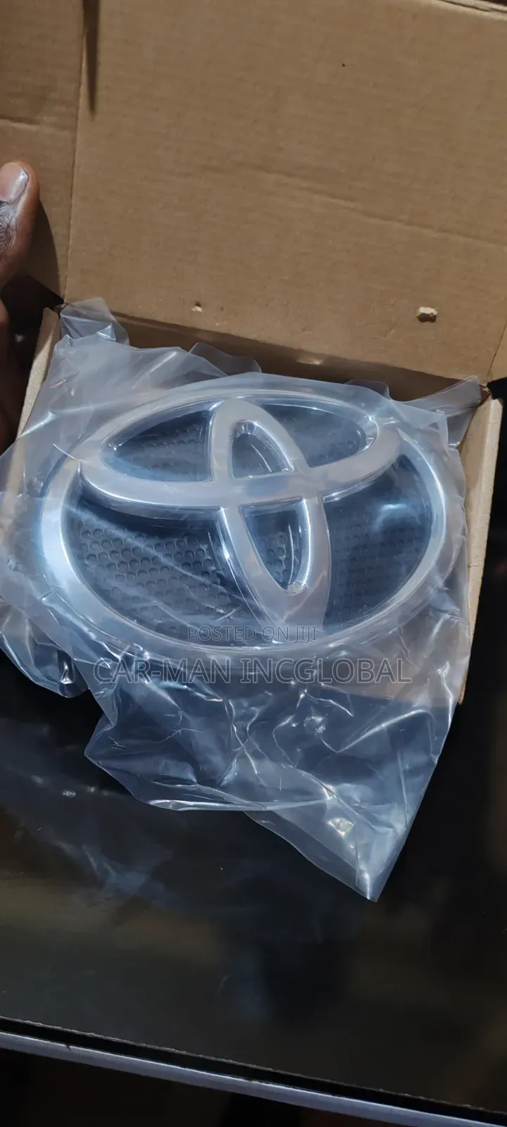 Front Grille Logo for Prado, Hilux Landcruiser
