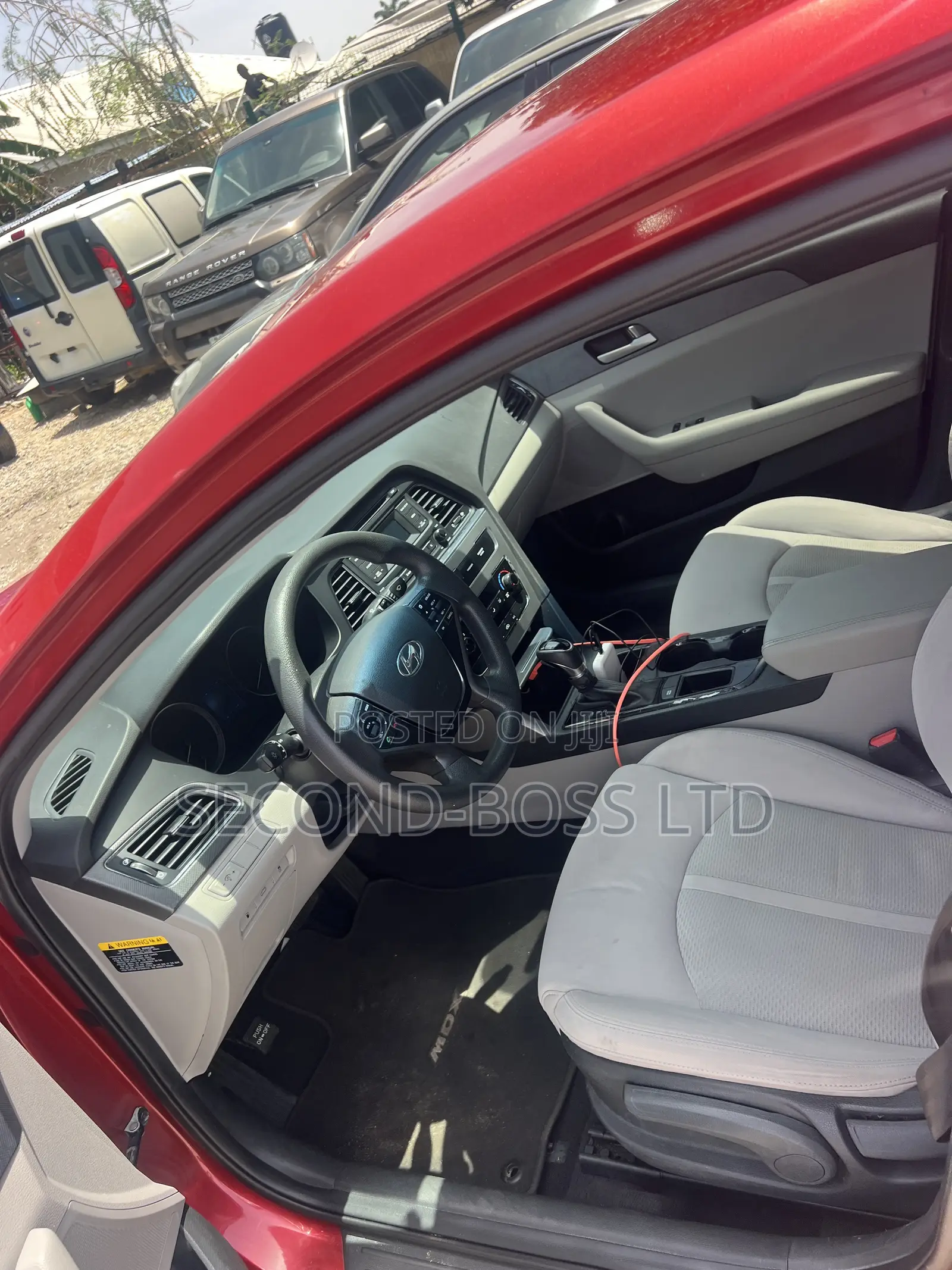 Hyundai Sonata Base Sedan FWD (2.4L 4cyl 6A) 2017 Red
