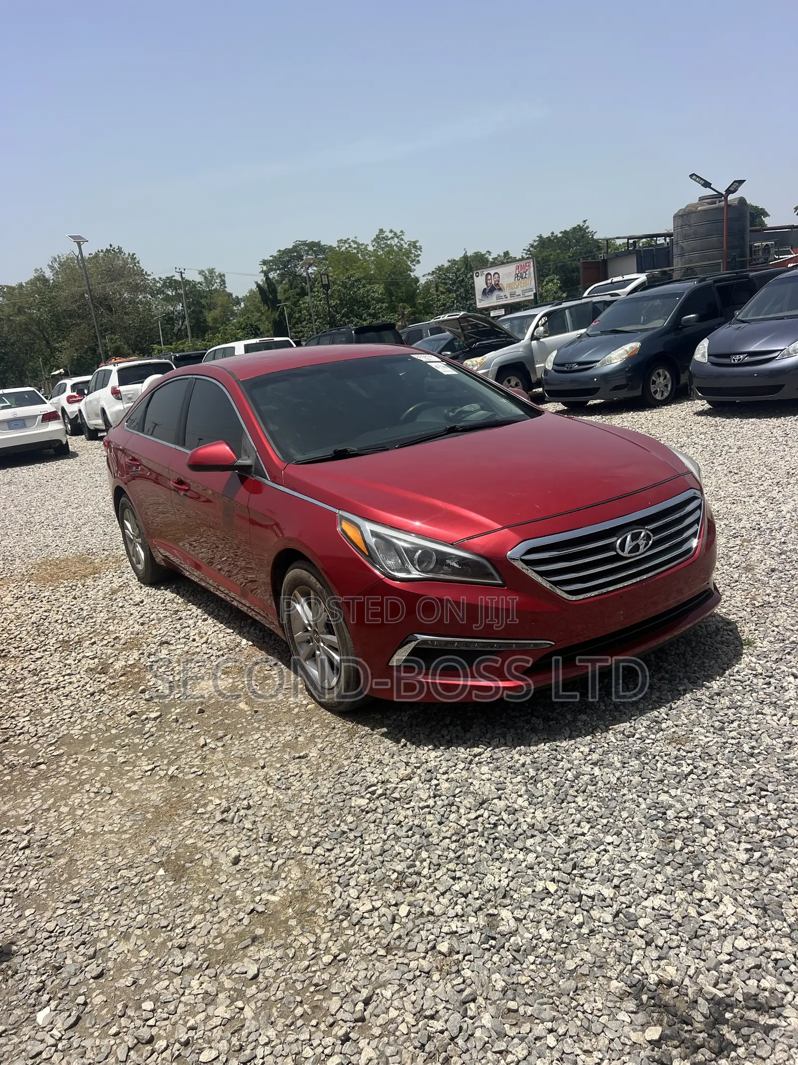 Hyundai Sonata Base Sedan FWD (2.4L 4cyl 6A) 2017 Red