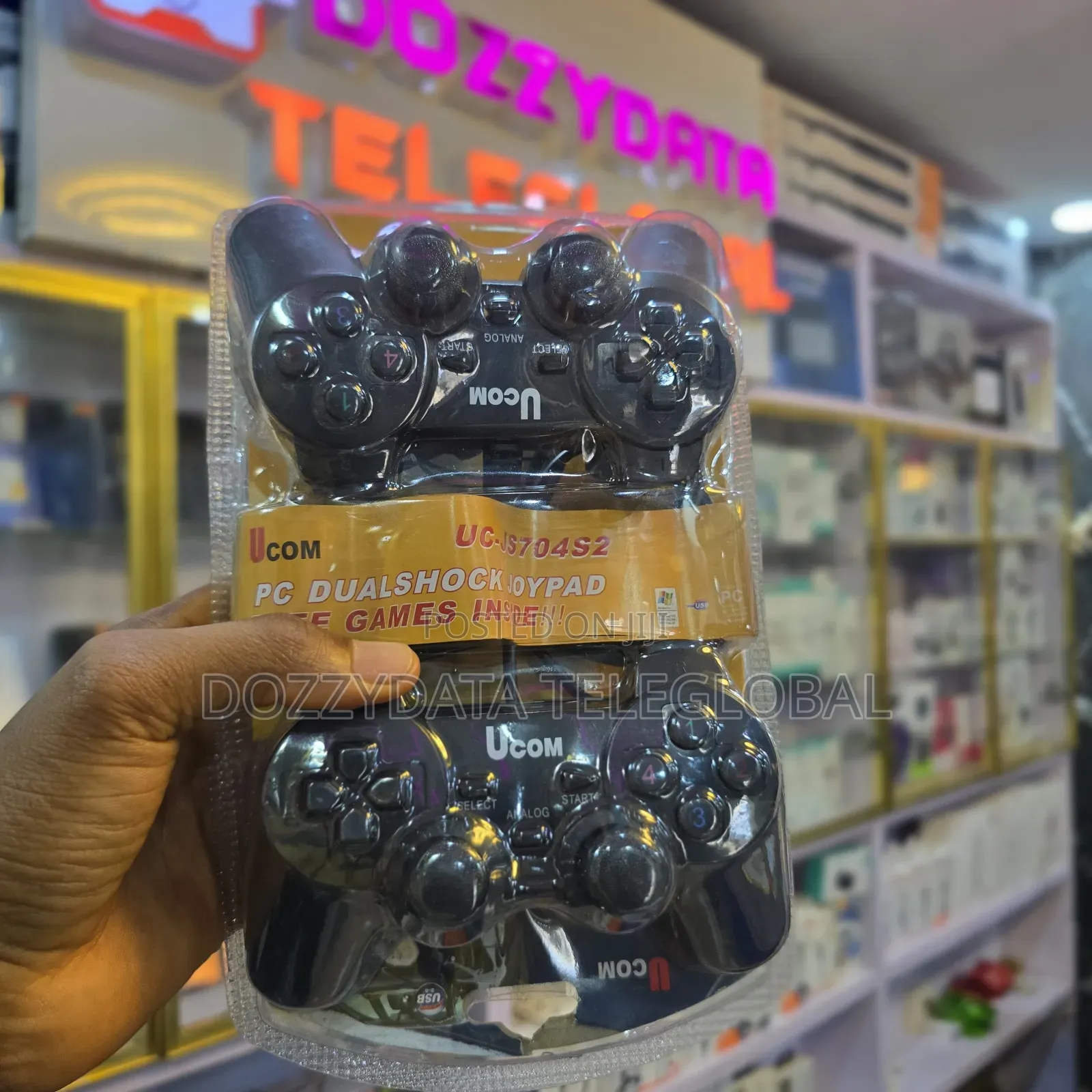 Ucom Uc-Js704s2 Pc Dualshock Controller Set