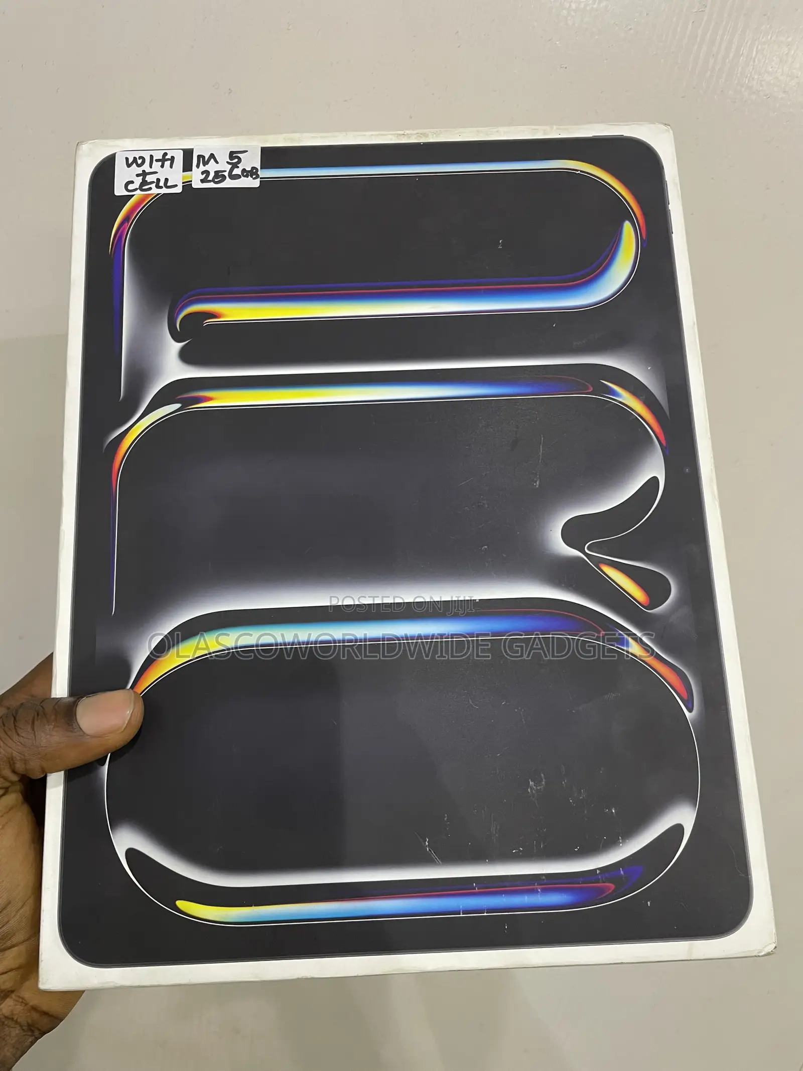 New Apple iPad Pro 13 (2025) 256 GB Black