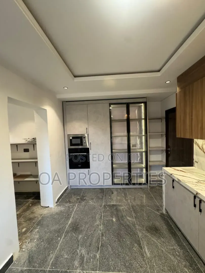4bdrm Duplex in Ibadan for rent