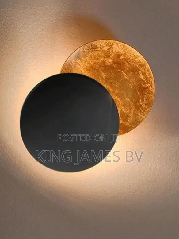 Eclipse Wall Bracket Light