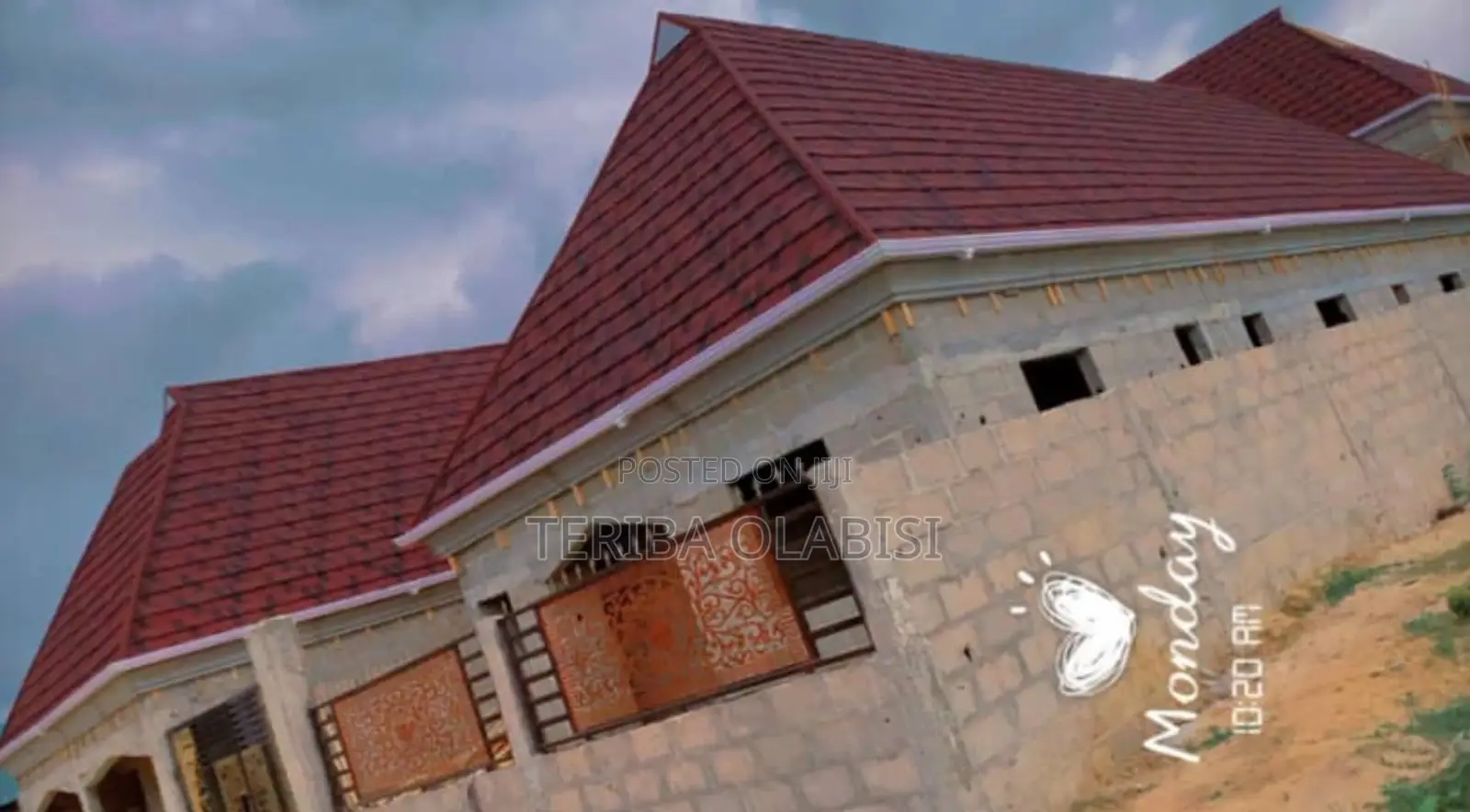Shingle Red With Black Patches