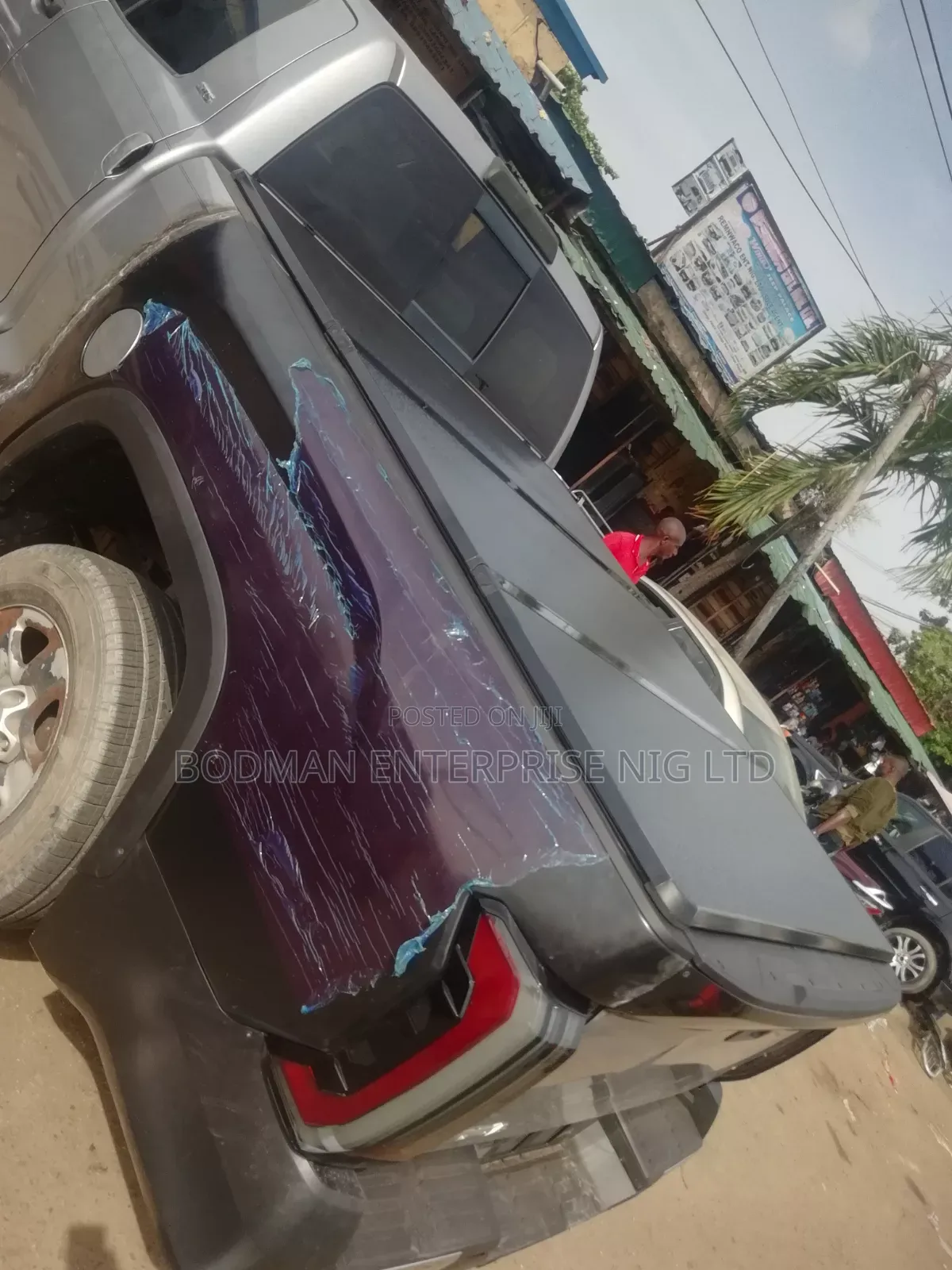Hard Folding Booth Cover for Toyota Tundra 2024 Model +41