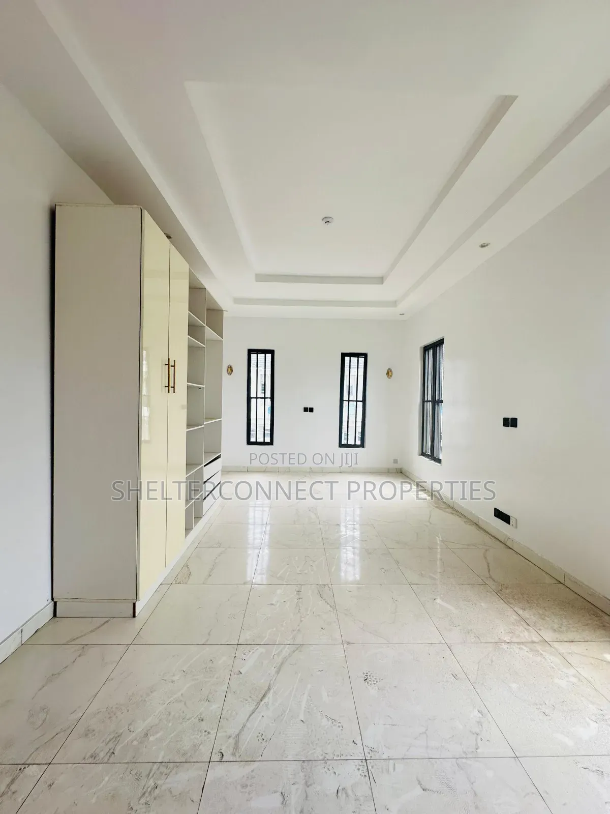 4bdrm Duplex in Lekki Expressway for sale