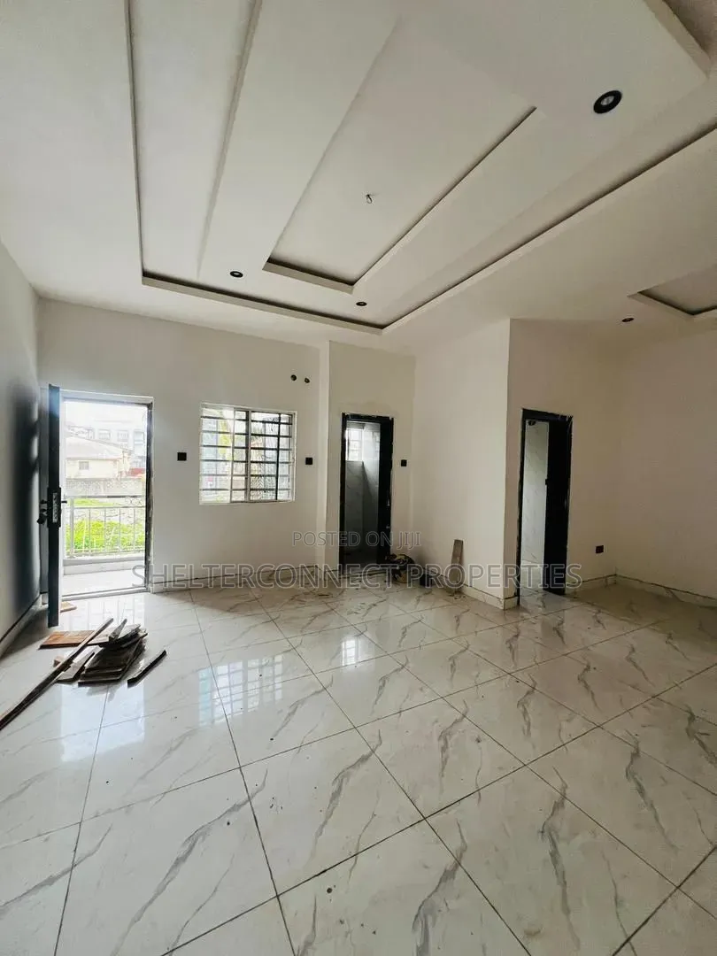 3bdrm Apartment in Oregun for sale