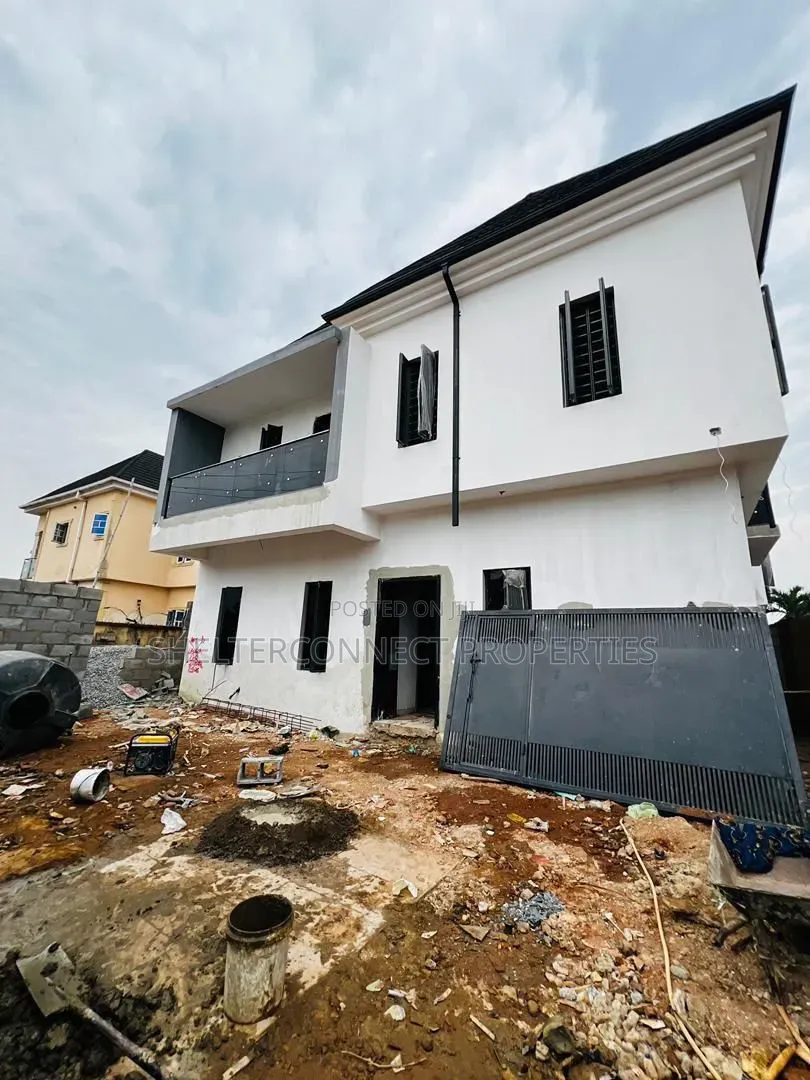 4bdrm Duplex in GRA Phase 1 for sale
