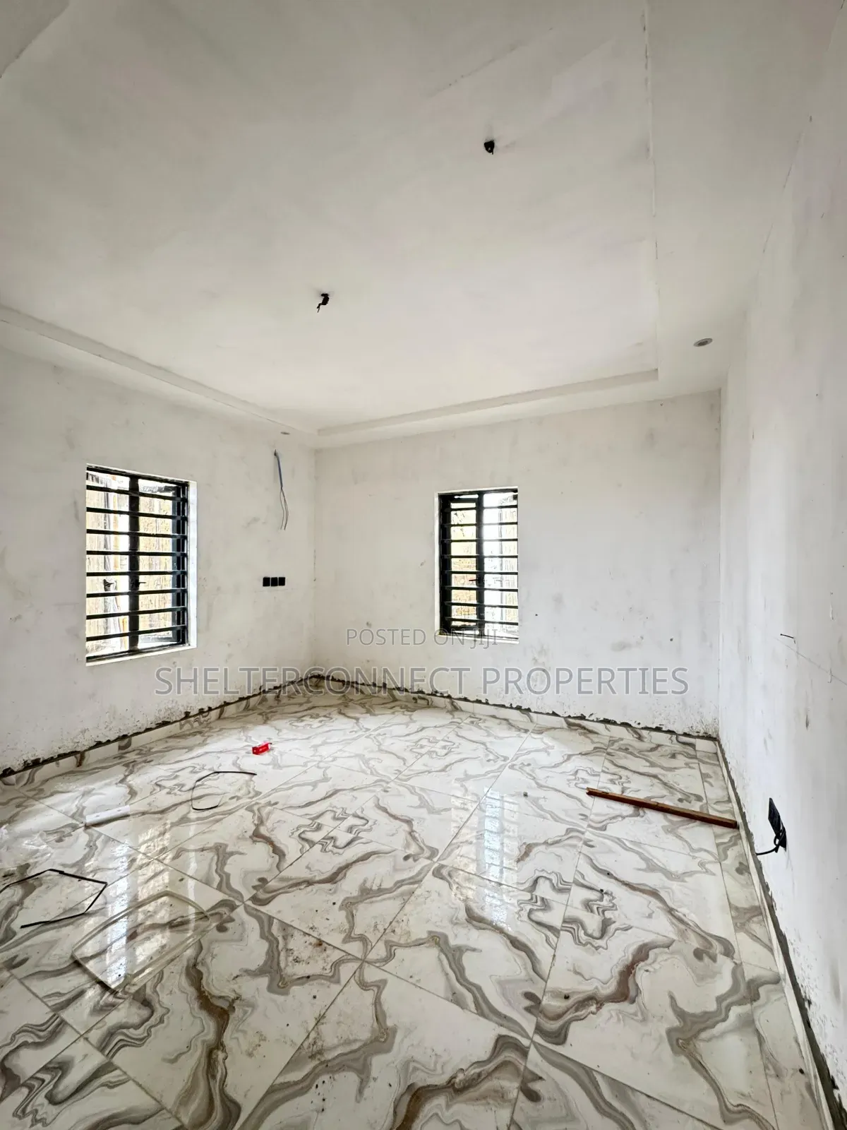 3bdrm Apartment in Aguda / Surulere for sale
