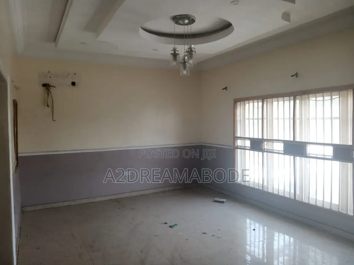3bdrm Duplex in Opic, Isheri North for sale