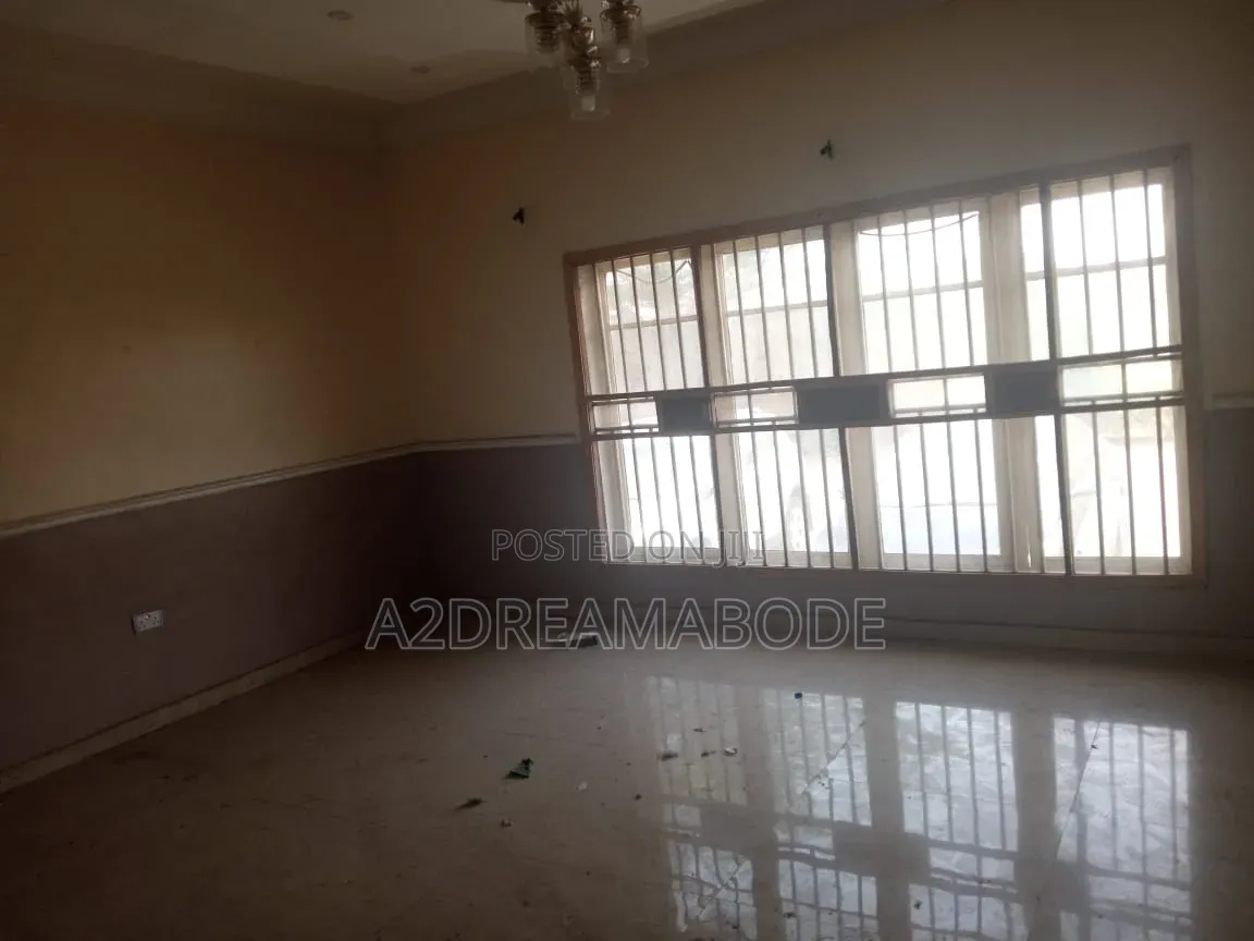 3bdrm Duplex in Opic, Isheri North for sale